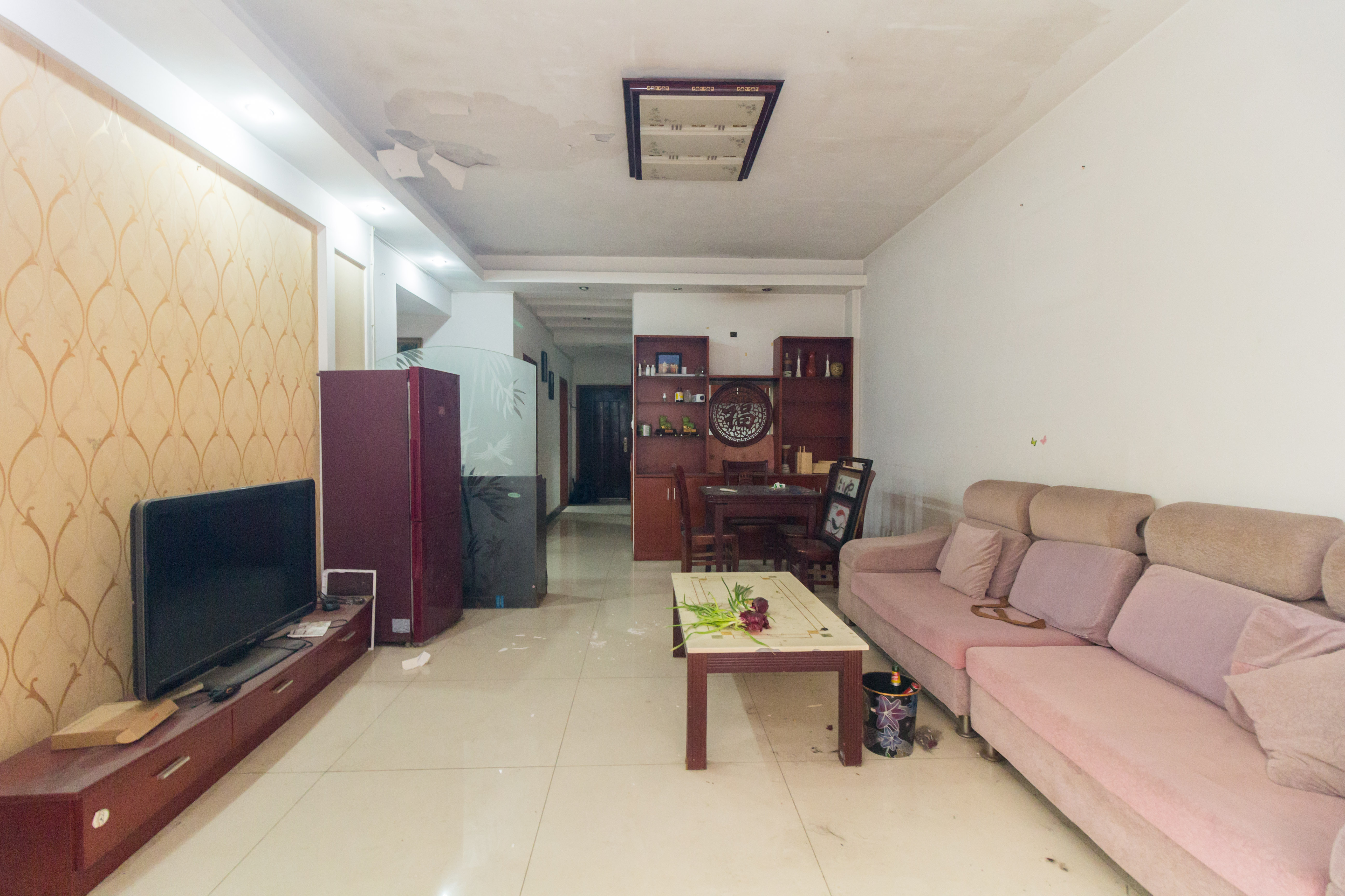 星城国际 2室2厅1卫 44.95万 星城国际 2室2厅1卫 44.95万客厅