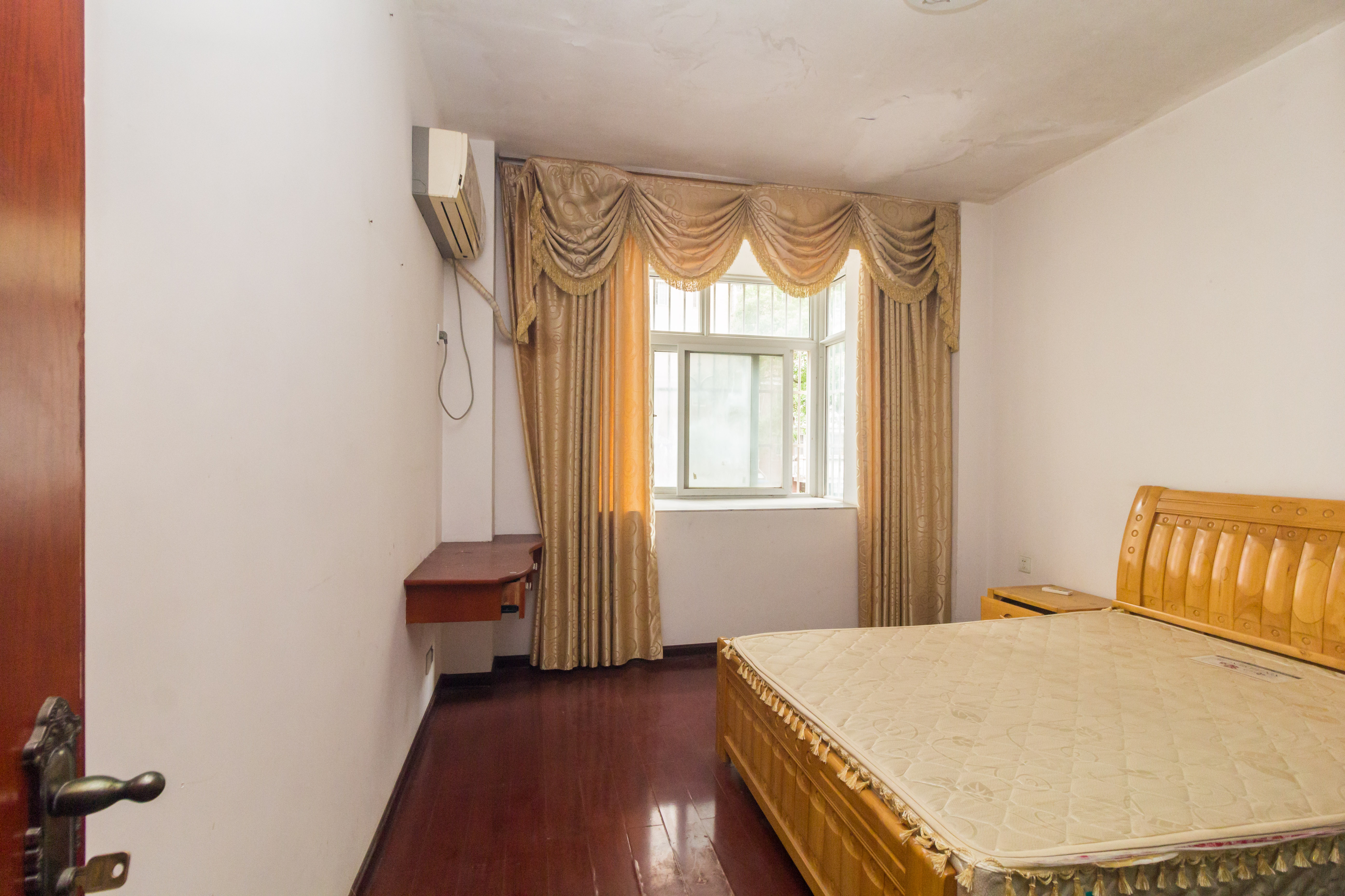 星城国际 2室2厅1卫 44.95万 星城国际 2室2厅1卫 44.95万卧室