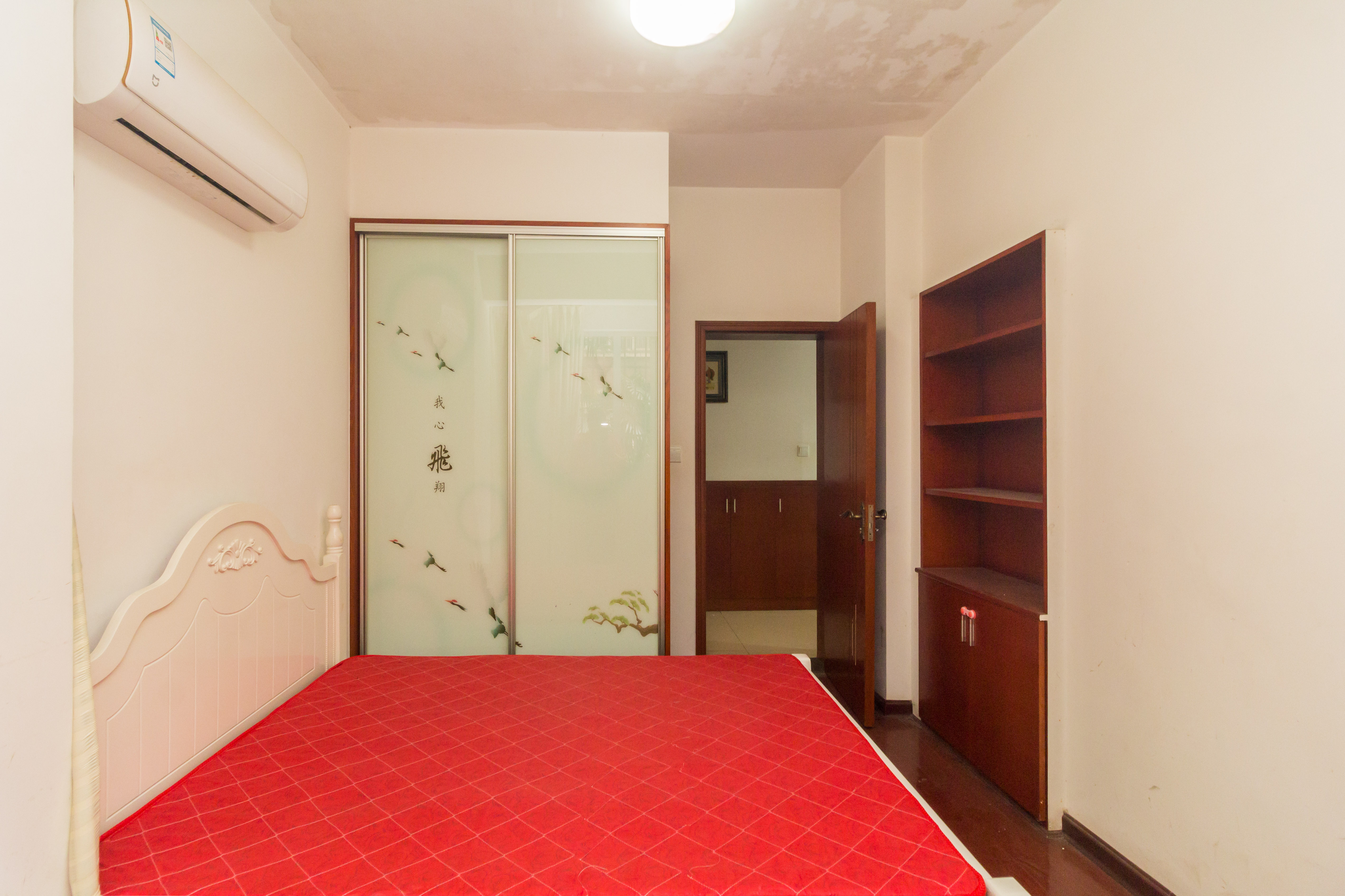 星城国际 2室2厅1卫 44.95万 星城国际 2室2厅1卫 44.95万卧室