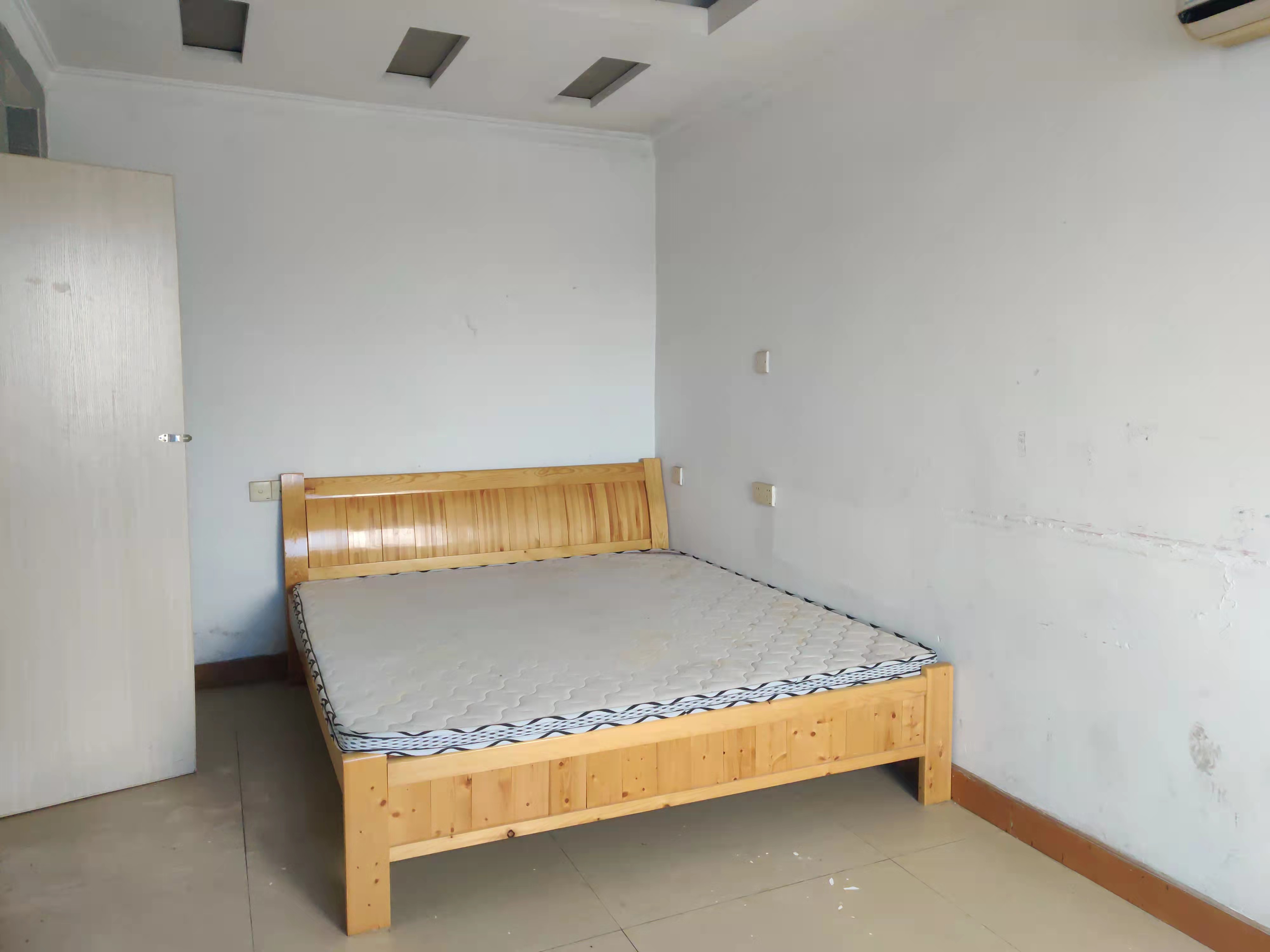 金元大厦 5室2厅1卫 69.8万 金元大厦 5室2厅1卫 69.8万室内图