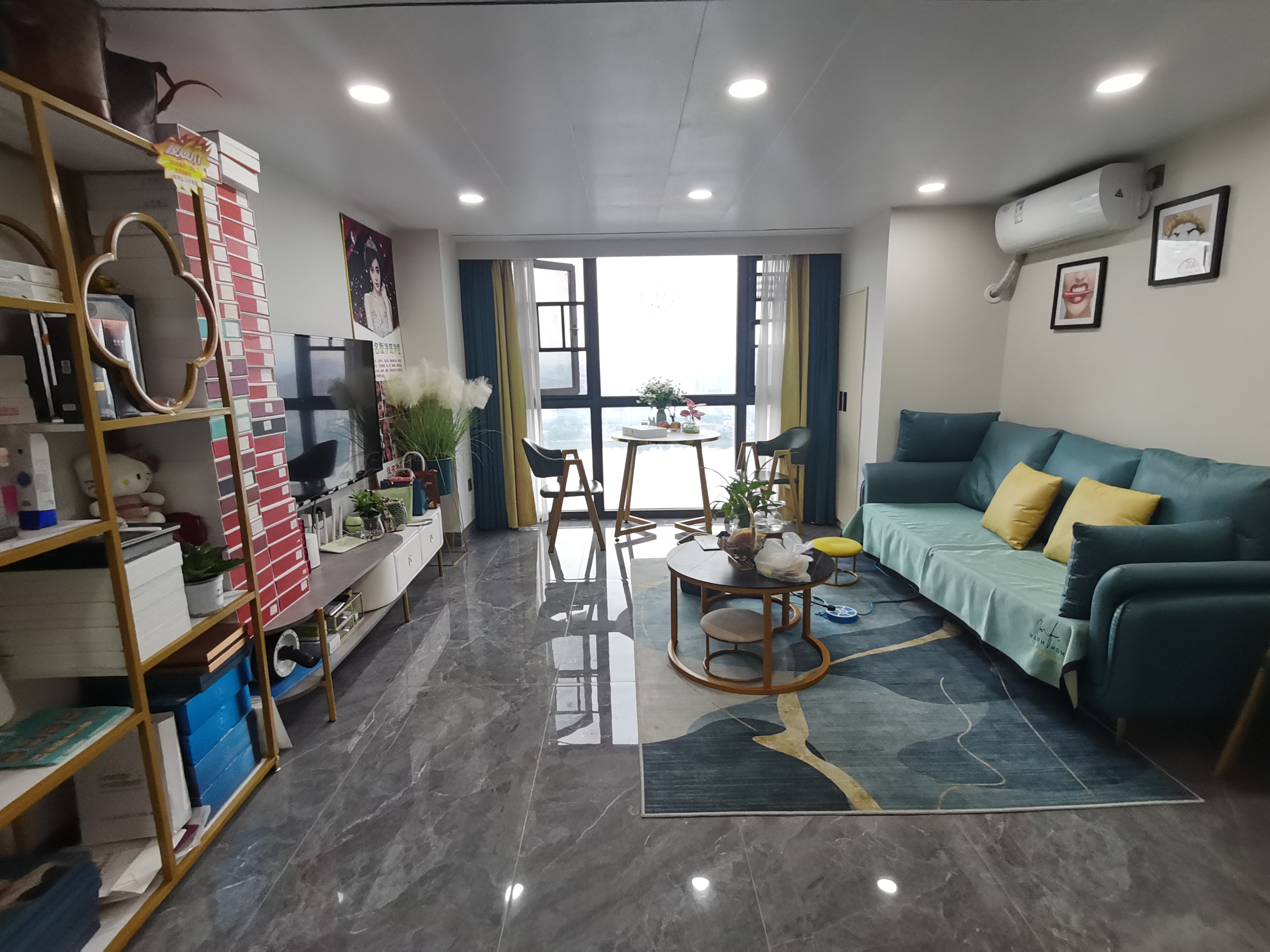 朗廷览江 2室1厅1卫 55.80万 朗廷览江 2室1厅1卫 55.80万室内图