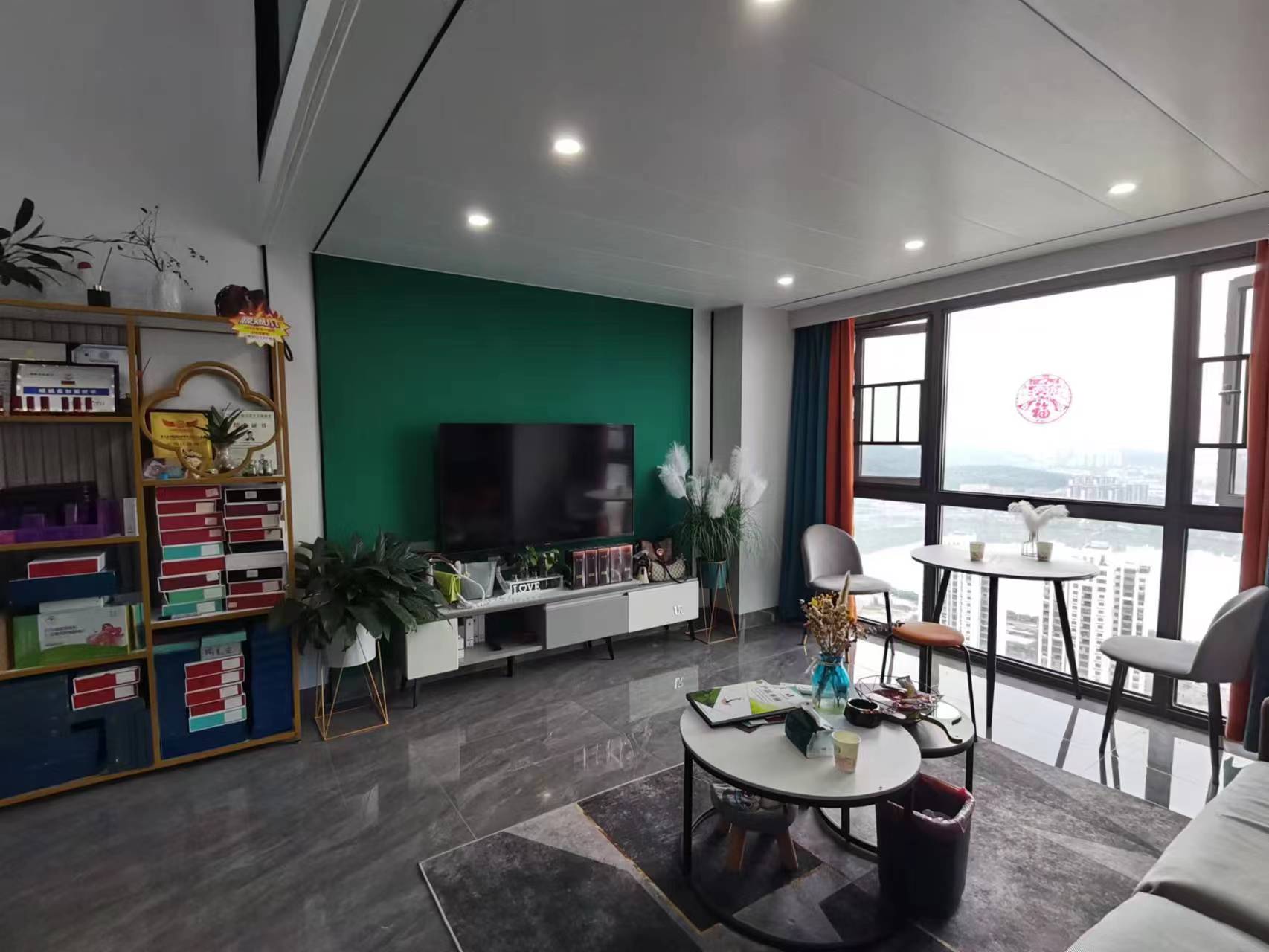 朗廷览江 2室2厅1卫 56.80万 朗廷览江 2室2厅1卫 56.80万室内图