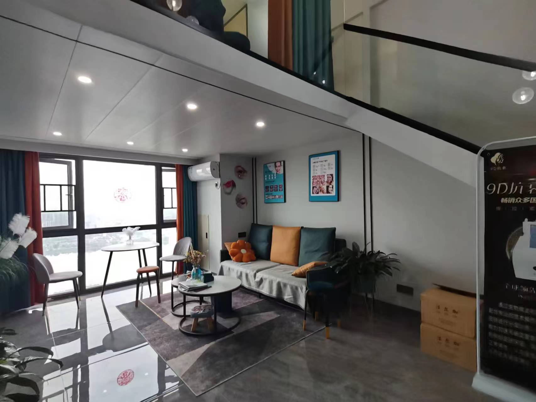 朗廷览江 2室2厅1卫 56.80万 朗廷览江 2室2厅1卫 56.80万室内图