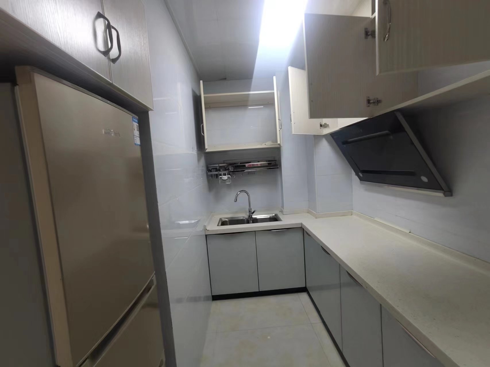 美的城三期 1室1厅1卫 25.60万 美的城三期 1室1厅1卫 25.60万室内图