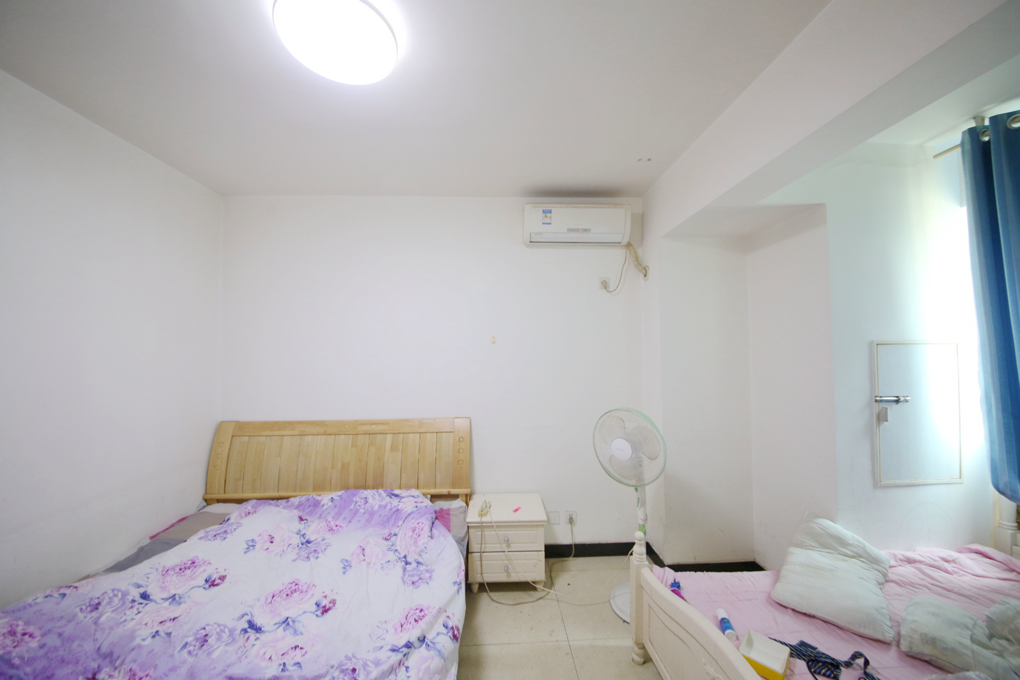 天下一家  3室2厅1卫    91.5万卧室