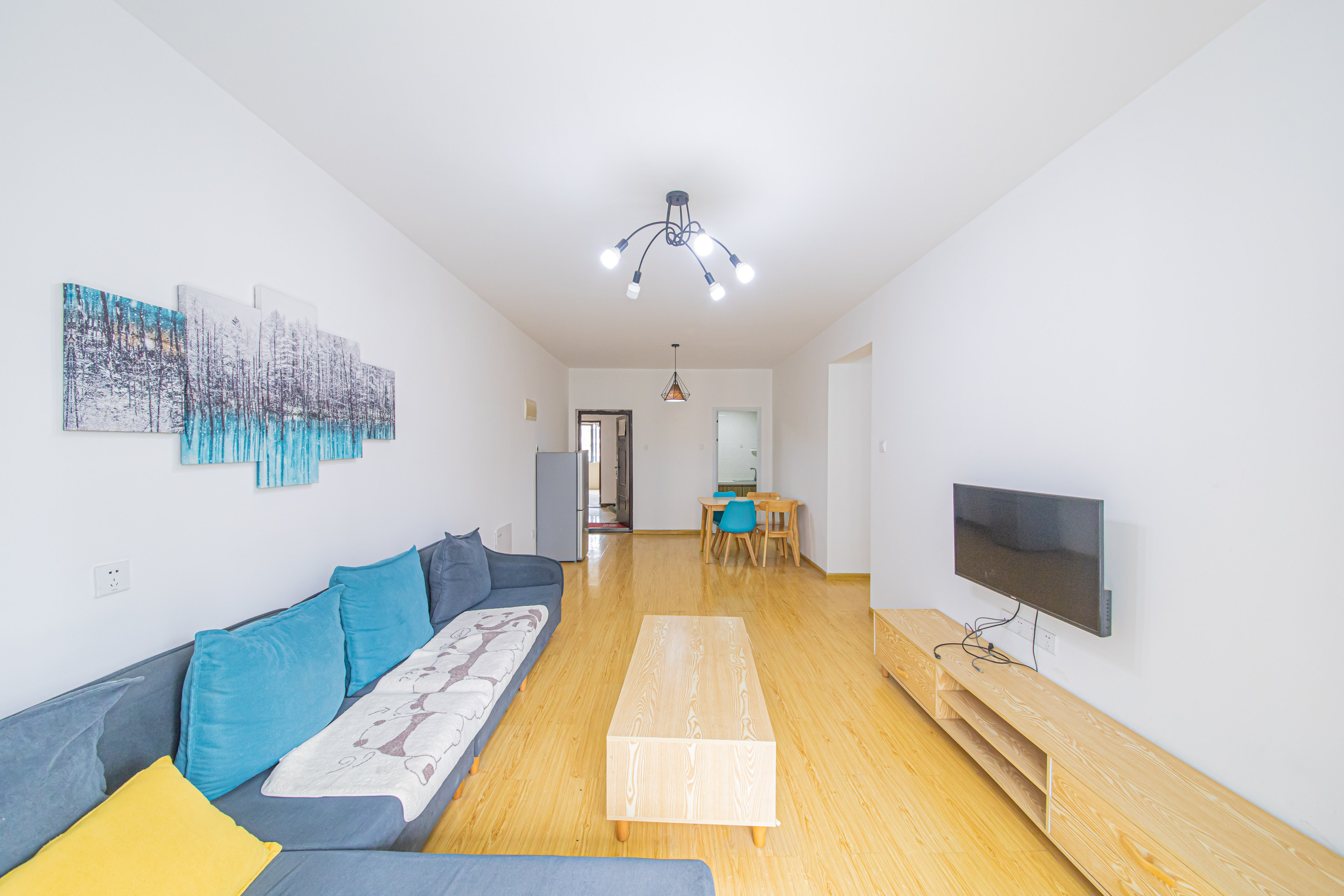 中建芙蓉嘉苑  3室2厅1卫   95.00万 中建芙蓉嘉苑  3室2厅1卫   95.00万客厅