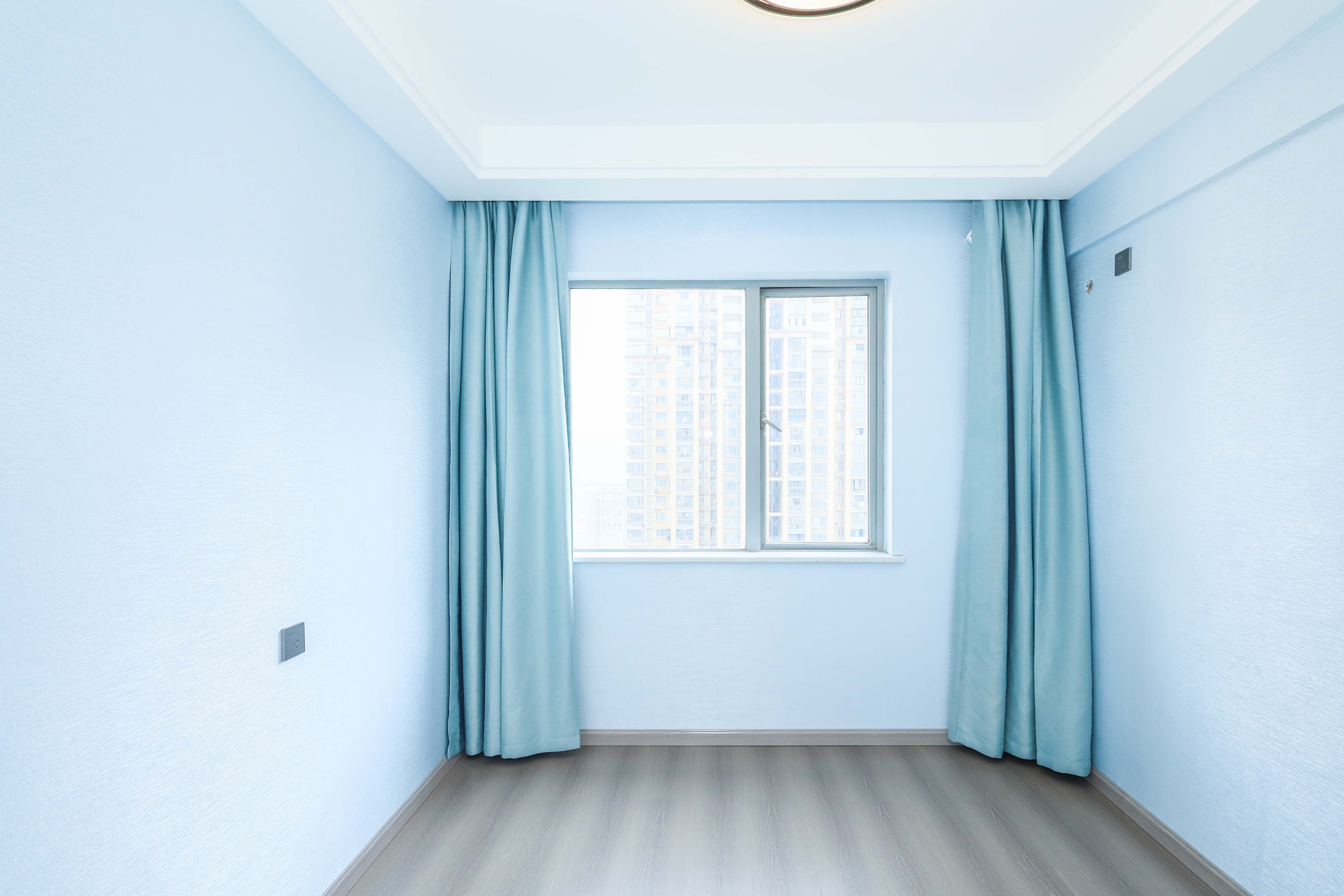 潇湘奥林匹克花园  4室2厅1卫    144.8万卧室