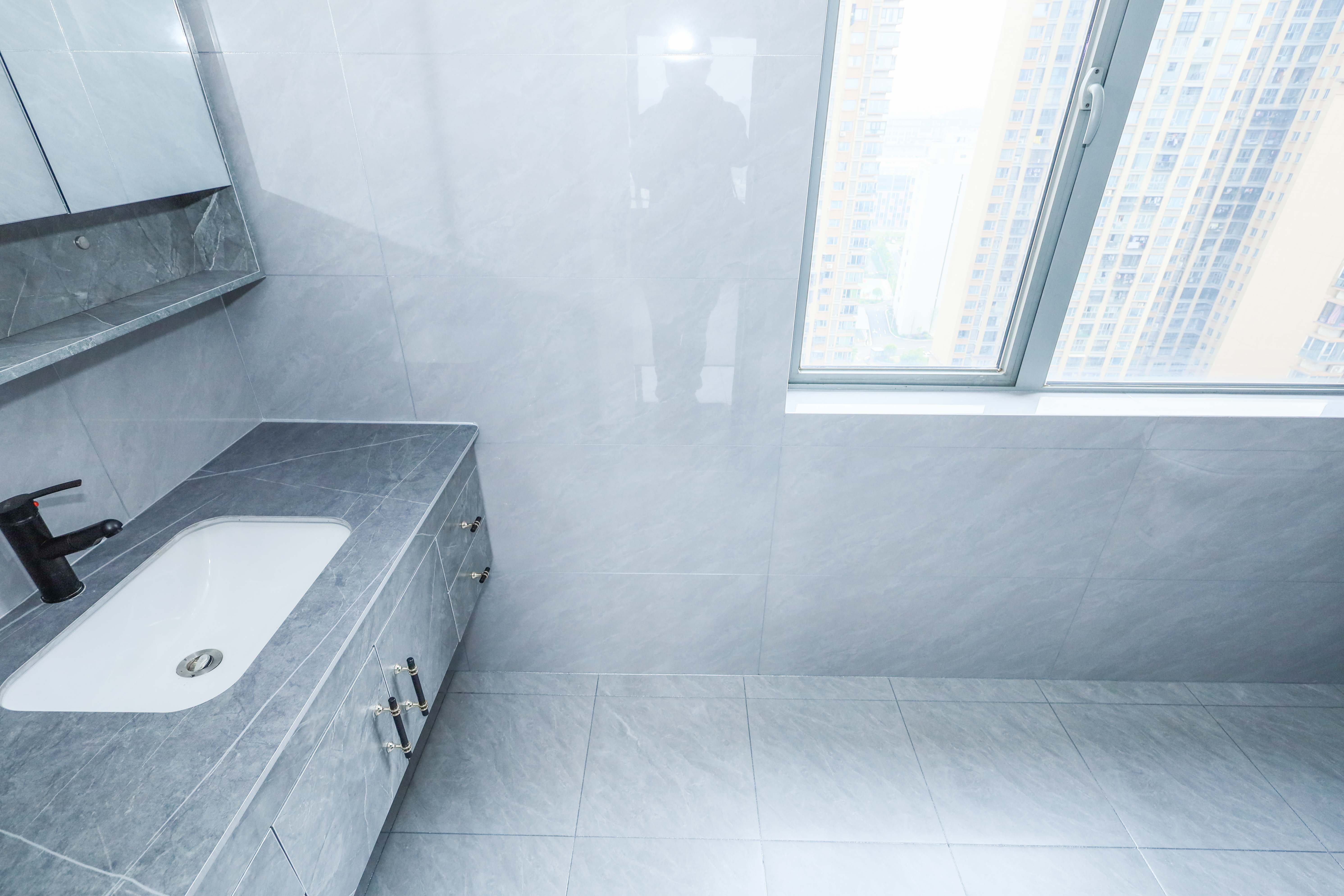 潇湘奥林匹克花园  4室2厅1卫    144.8万卫生间