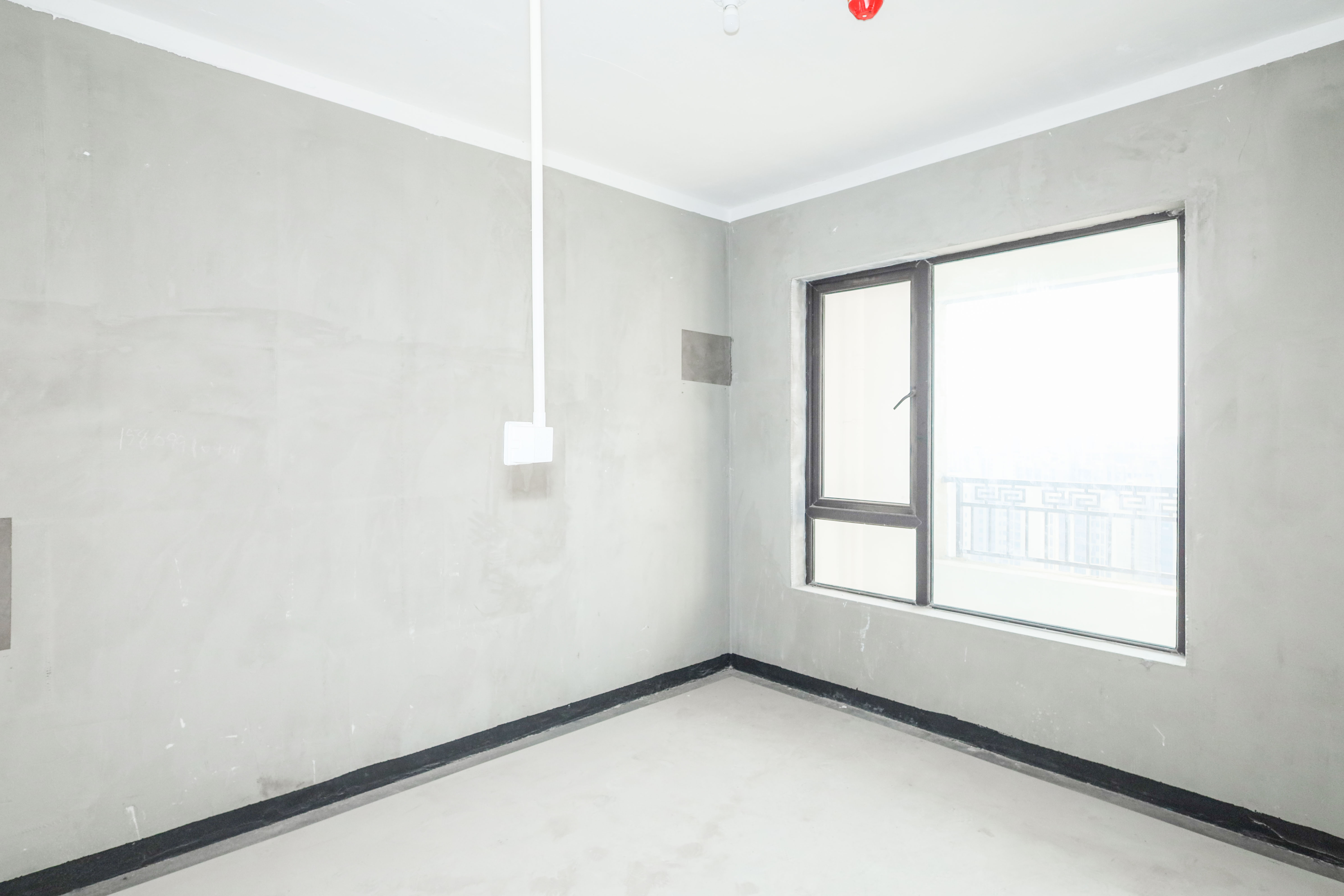 建发央著  4室2厅2卫   300.00万卧室