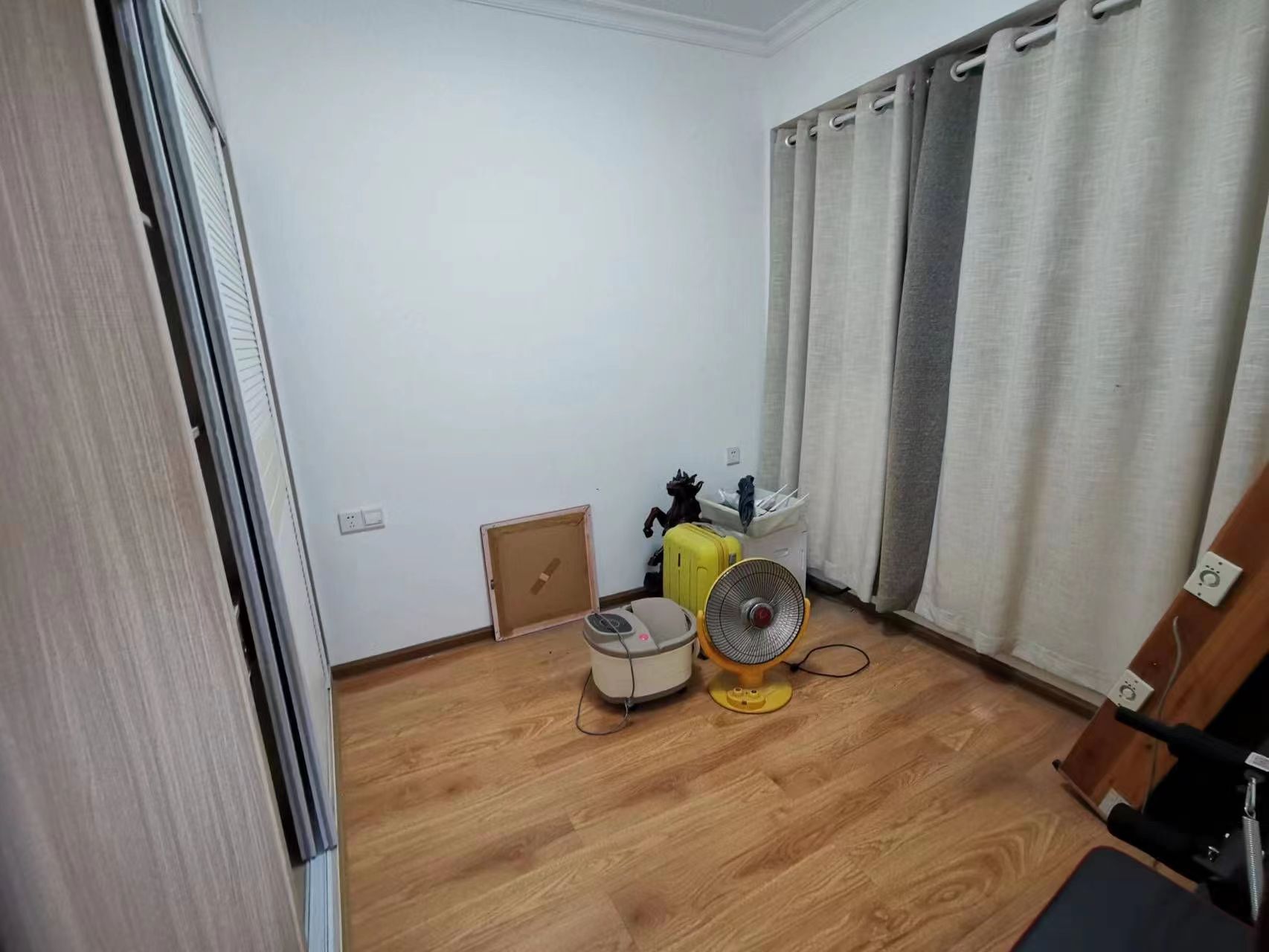 蓝溪谷  3室2厅1卫   40.80万 蓝溪谷  3室2厅1卫   40.80万室内图