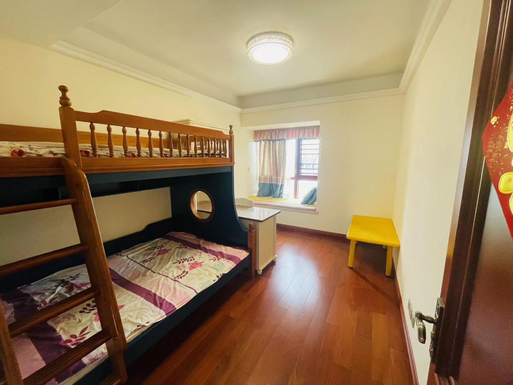 美的城二期  4室2厅2卫   136.00万 美的城二期  4室2厅2卫   136.00万室内图