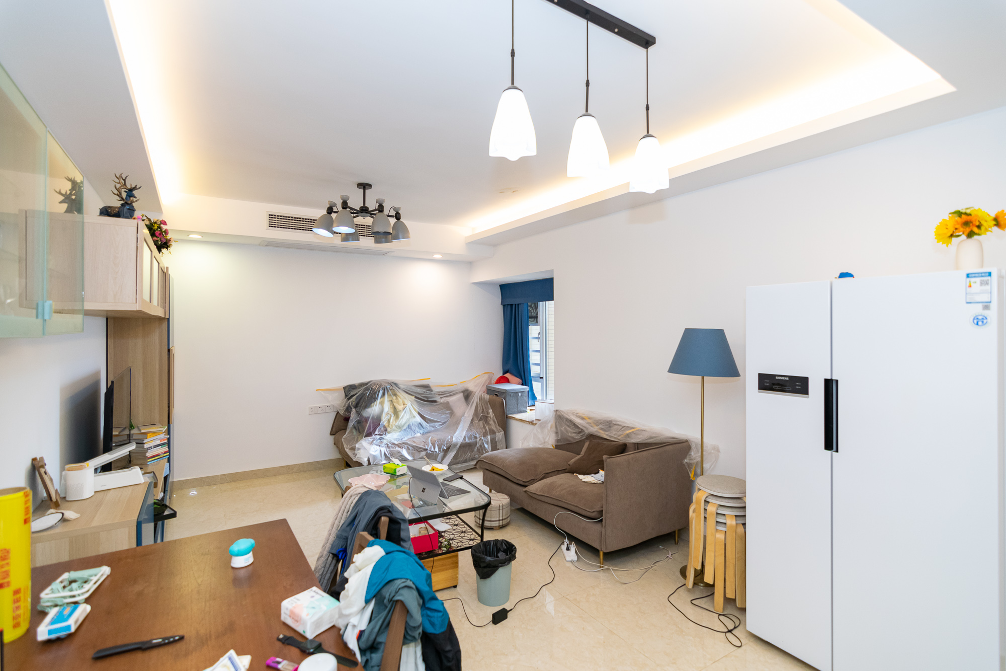 金地三千府(金地湖山樾、金地自在城) 3室2厅1卫 68.00万 金地三千府(金地湖山樾、金地自在城) 3室2厅1卫 68.00万客厅