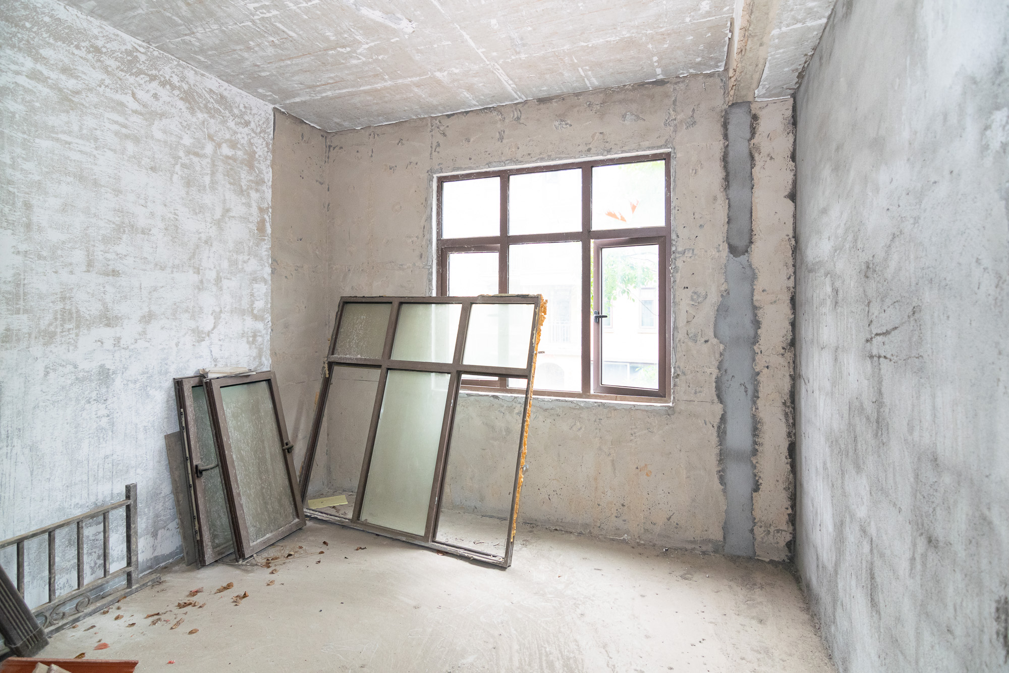 金地三千府(金地湖山樾、金地自在城)  5室2厅3卫    275.0万 金地三千府(金地湖山樾、金地自在城)  5室2厅3卫    275.0万卧室