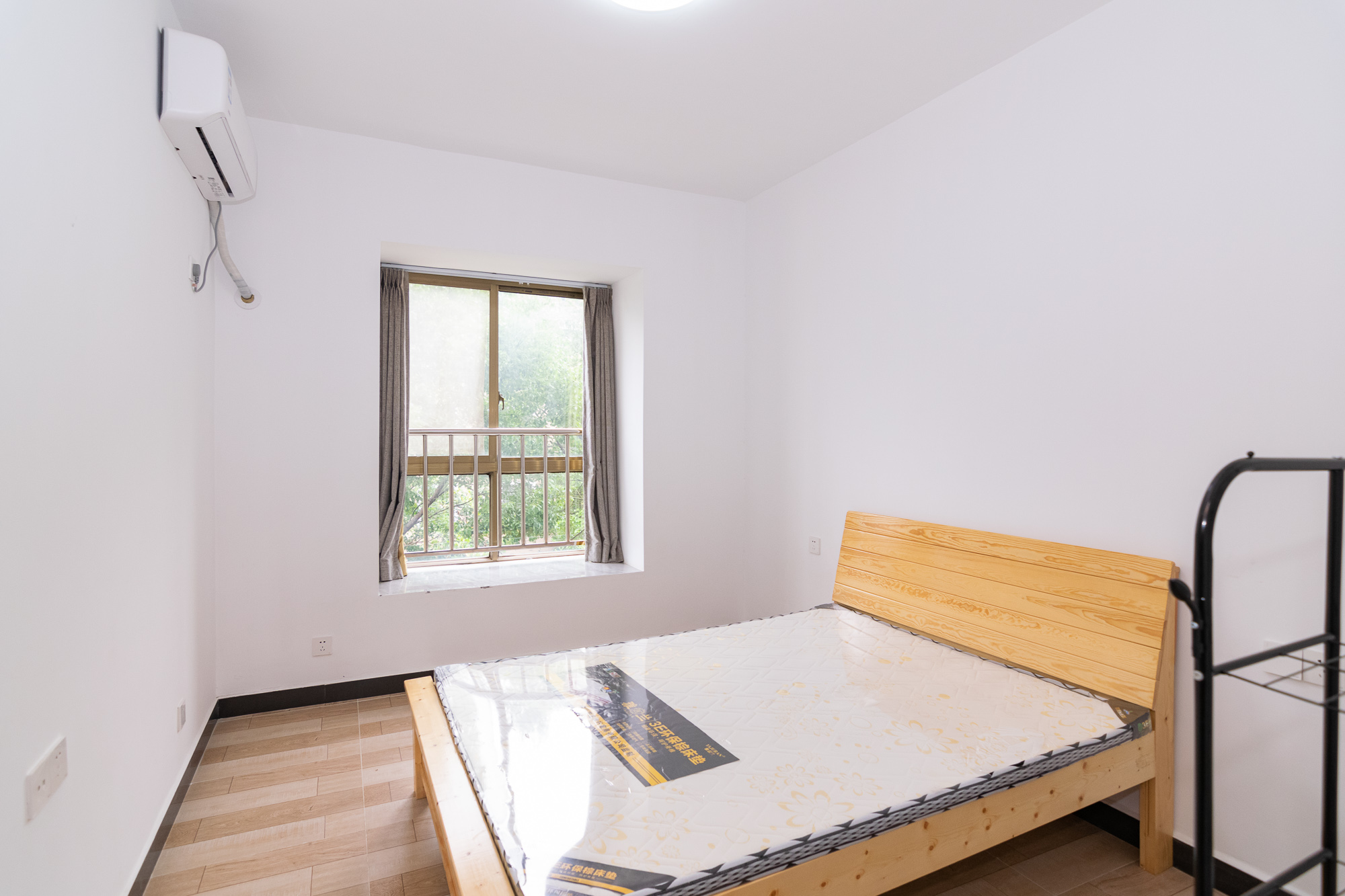 湖南报业文化城（米地亚家园）  3室2厅1卫   70.00万卧室