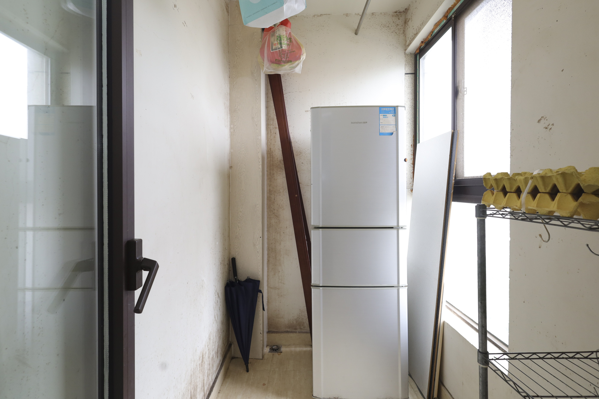 绿地中央广场  3室2厅2卫   126.00万 绿地中央广场  3室2厅2卫   126.00万阳台