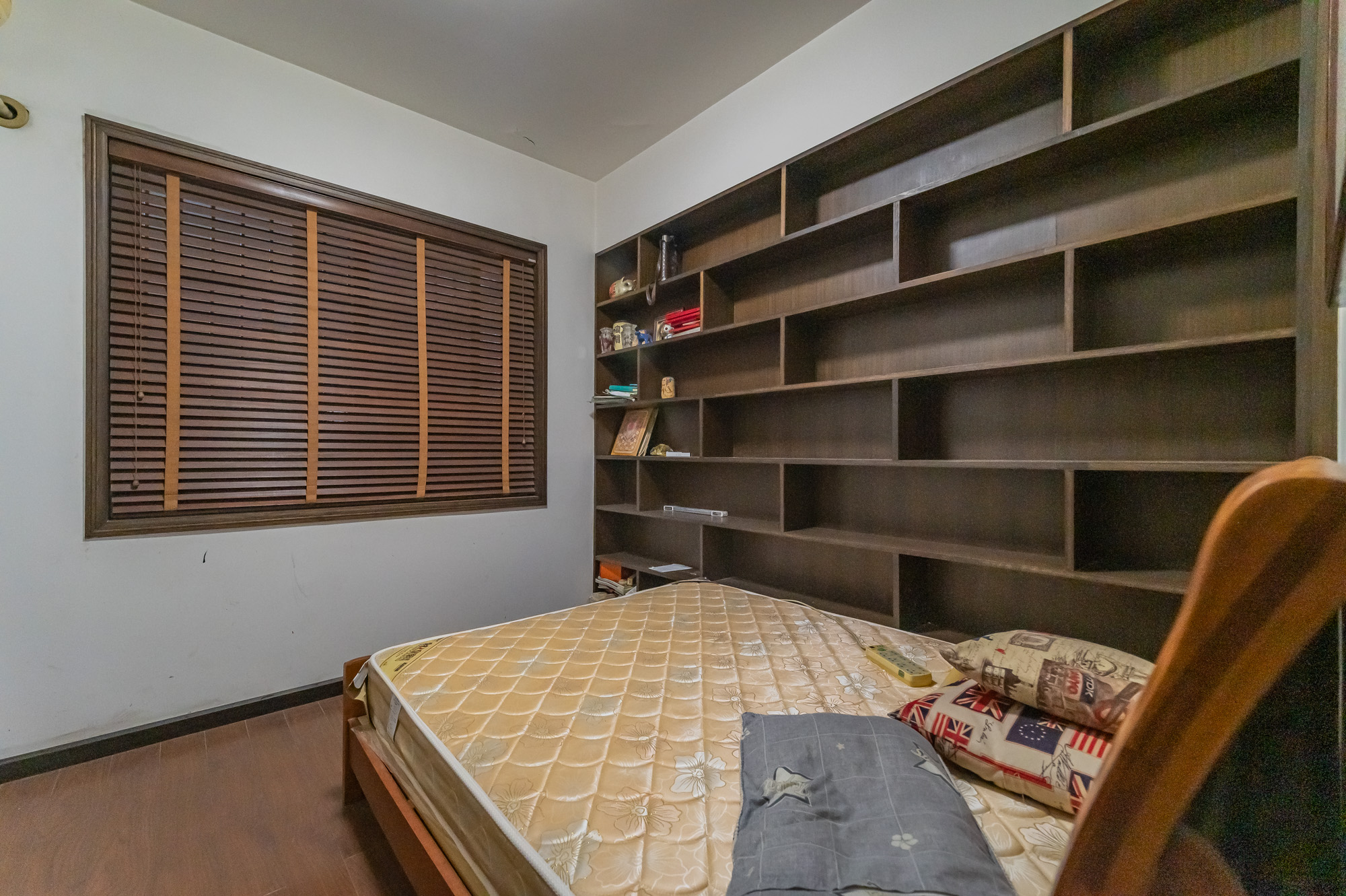 开源鑫苑 4室2厅2卫 128.19万 开源鑫苑 4室2厅2卫 128.19万卧室