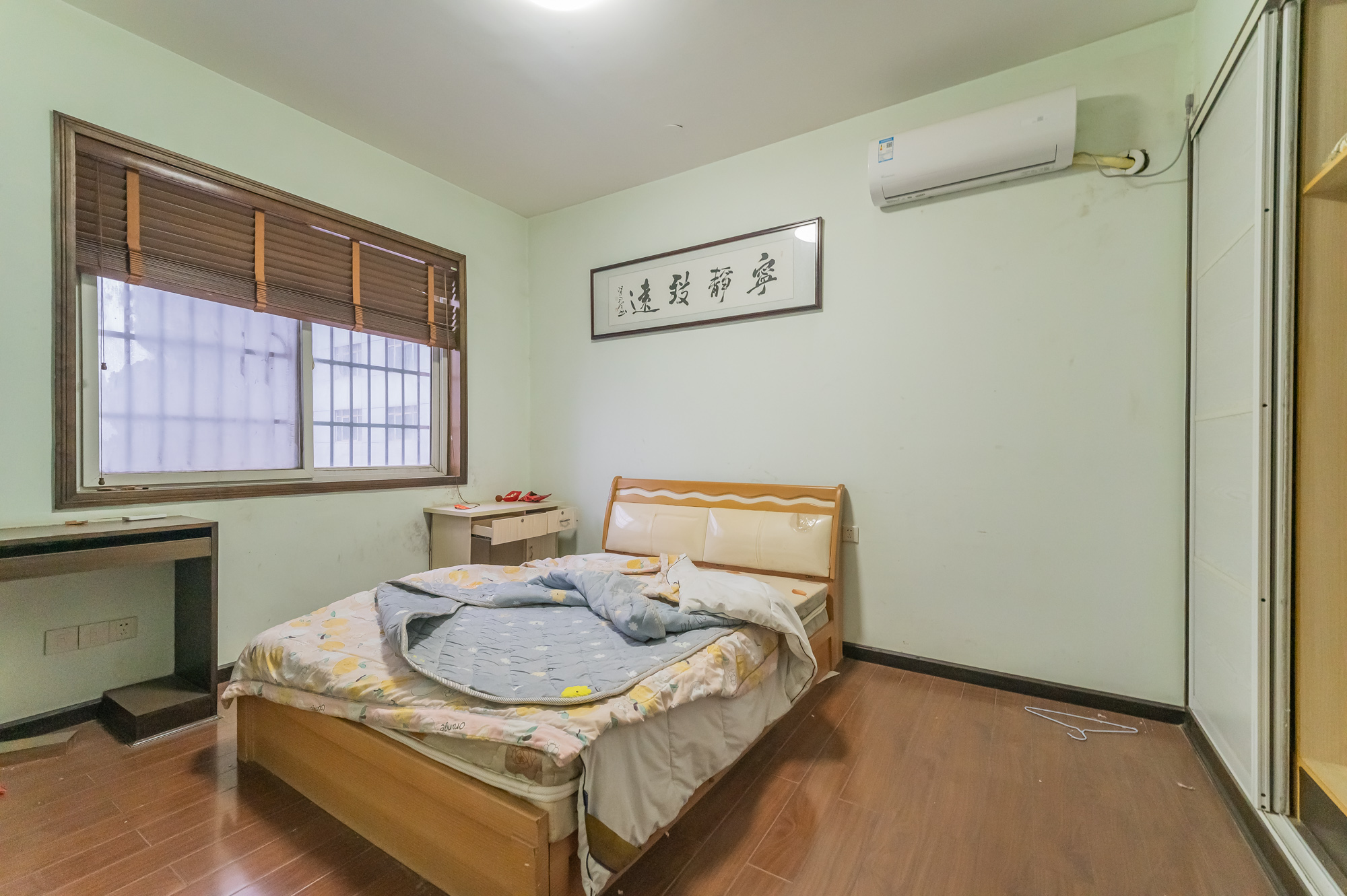 开源鑫苑 4室2厅2卫 128.19万 开源鑫苑 4室2厅2卫 128.19万卧室