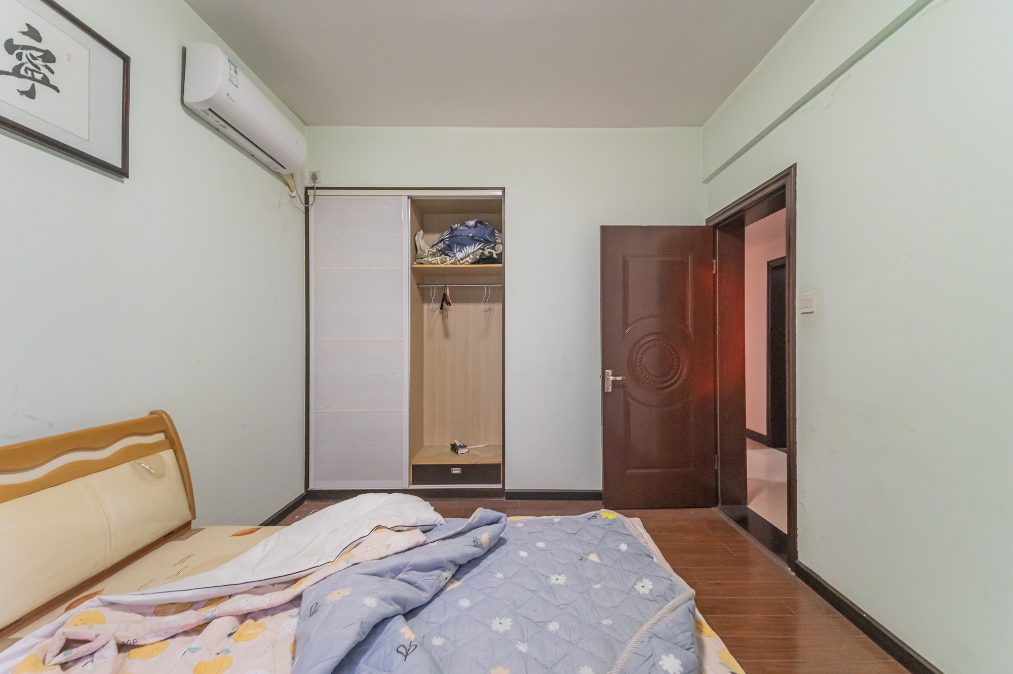 开源鑫苑 4室2厅2卫 128.19万 开源鑫苑 4室2厅2卫 128.19万卧室