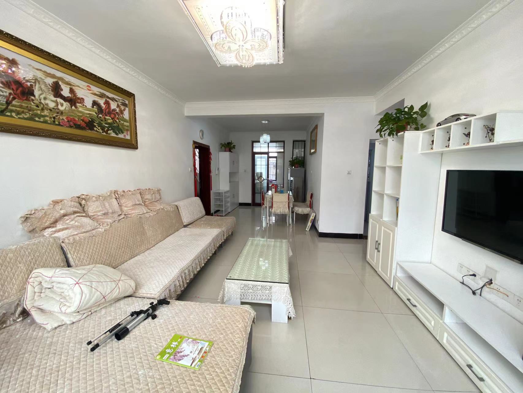 嘉盛华府 2室2厅1卫 45.80万 嘉盛华府 2室2厅1卫 45.80万室内图