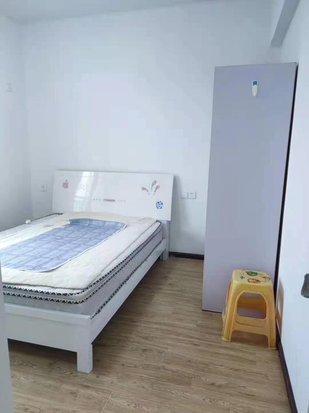 中天会展城B区  3室2厅2卫   3000.00元/月室内图