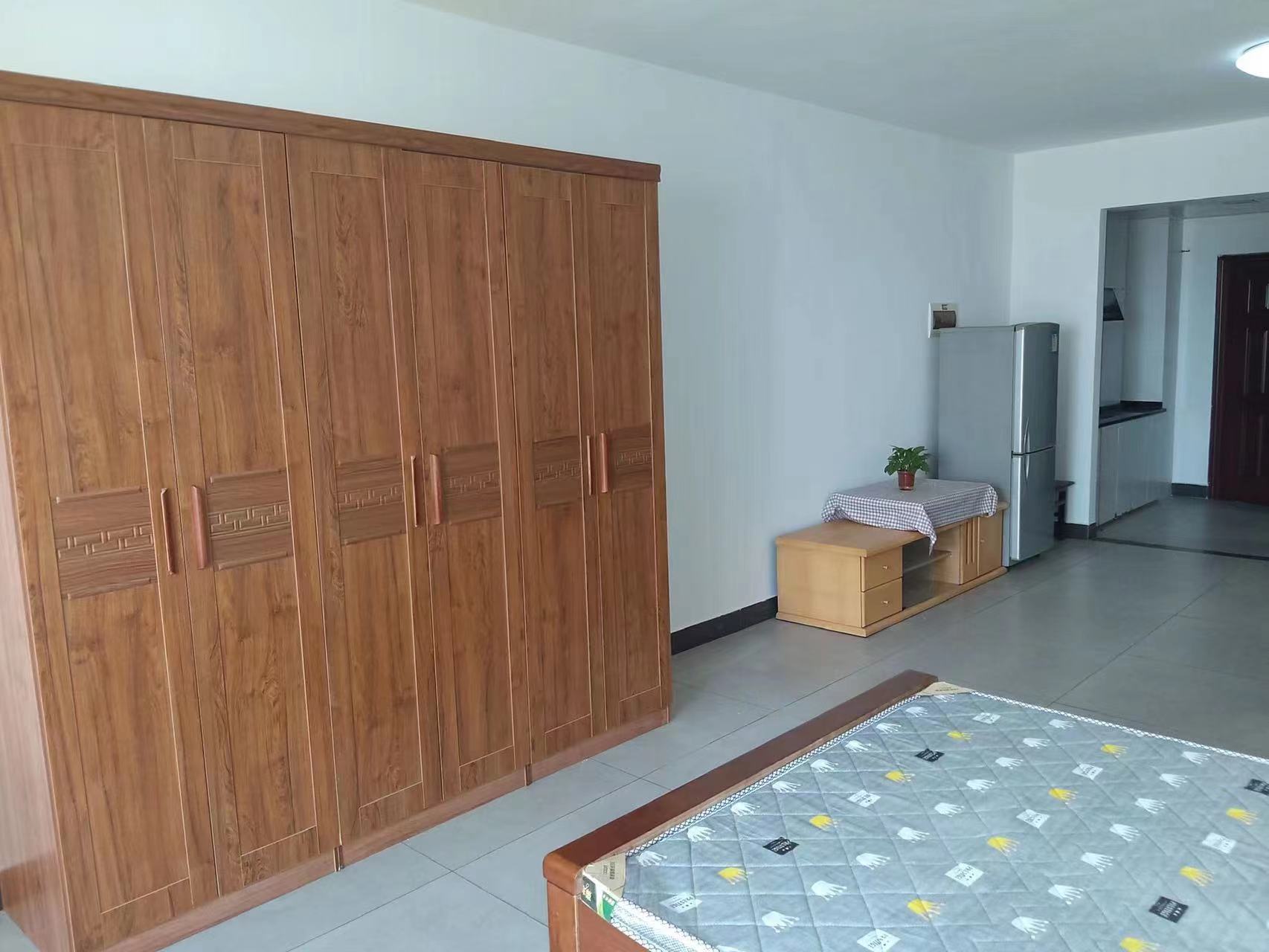 家润多 1室1厅1卫 30.0万 家润多 1室1厅1卫 30.0万室内图