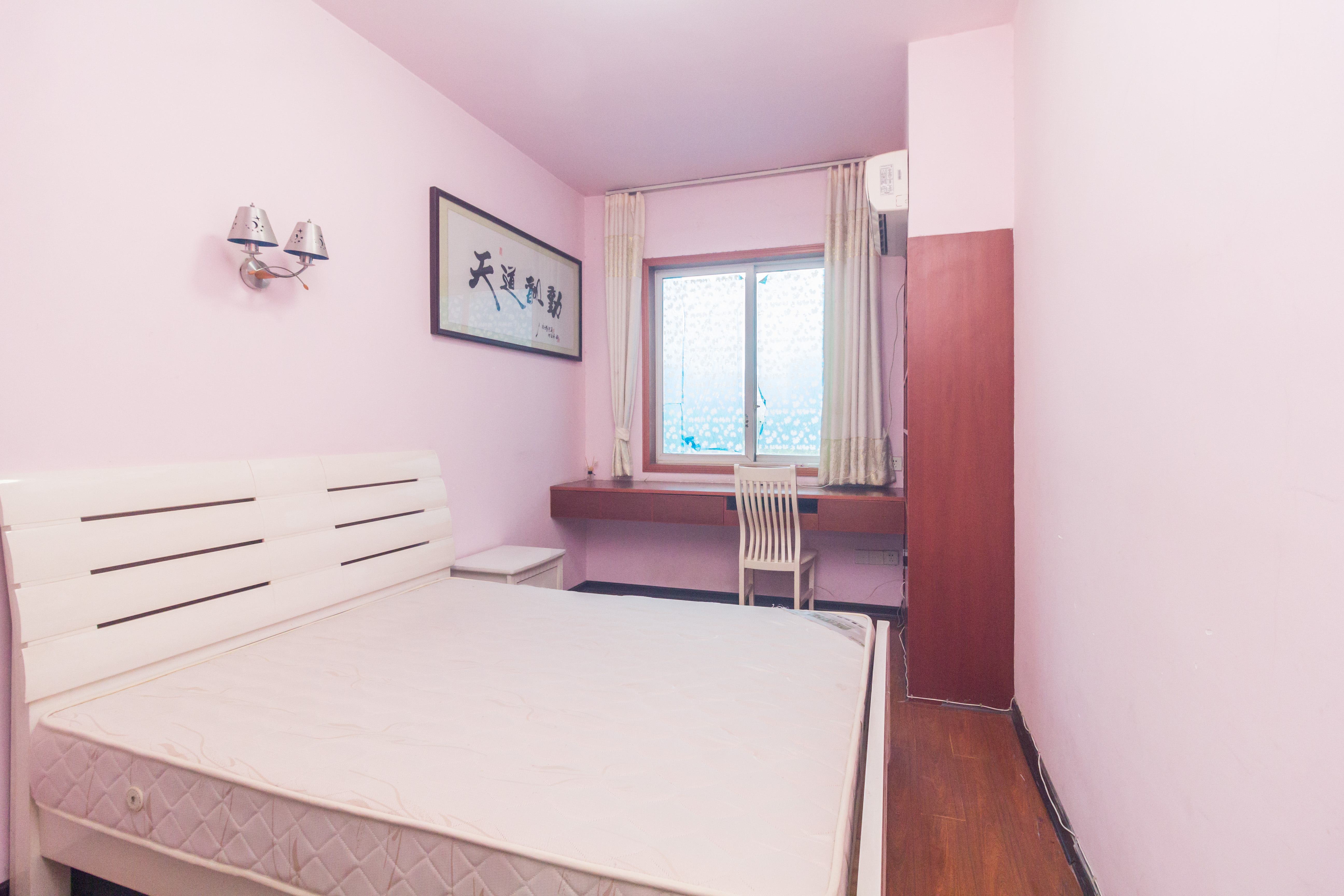 东城名苑 3室2厅2卫 55.00万 东城名苑 3室2厅2卫 55.00万卧室