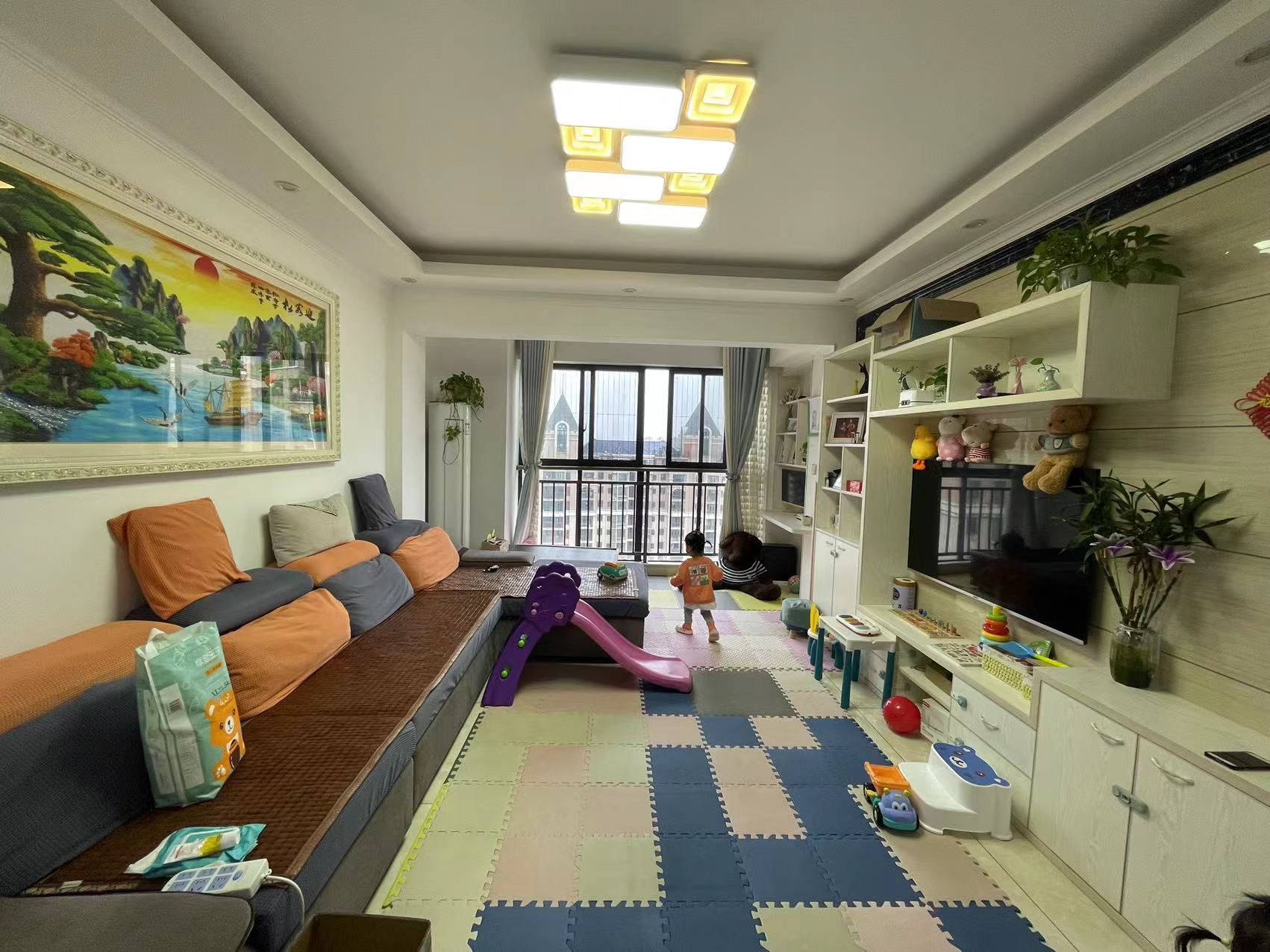 奥园广场 3室2厅2卫 91.80万 奥园广场 3室2厅2卫 91.80万室内图