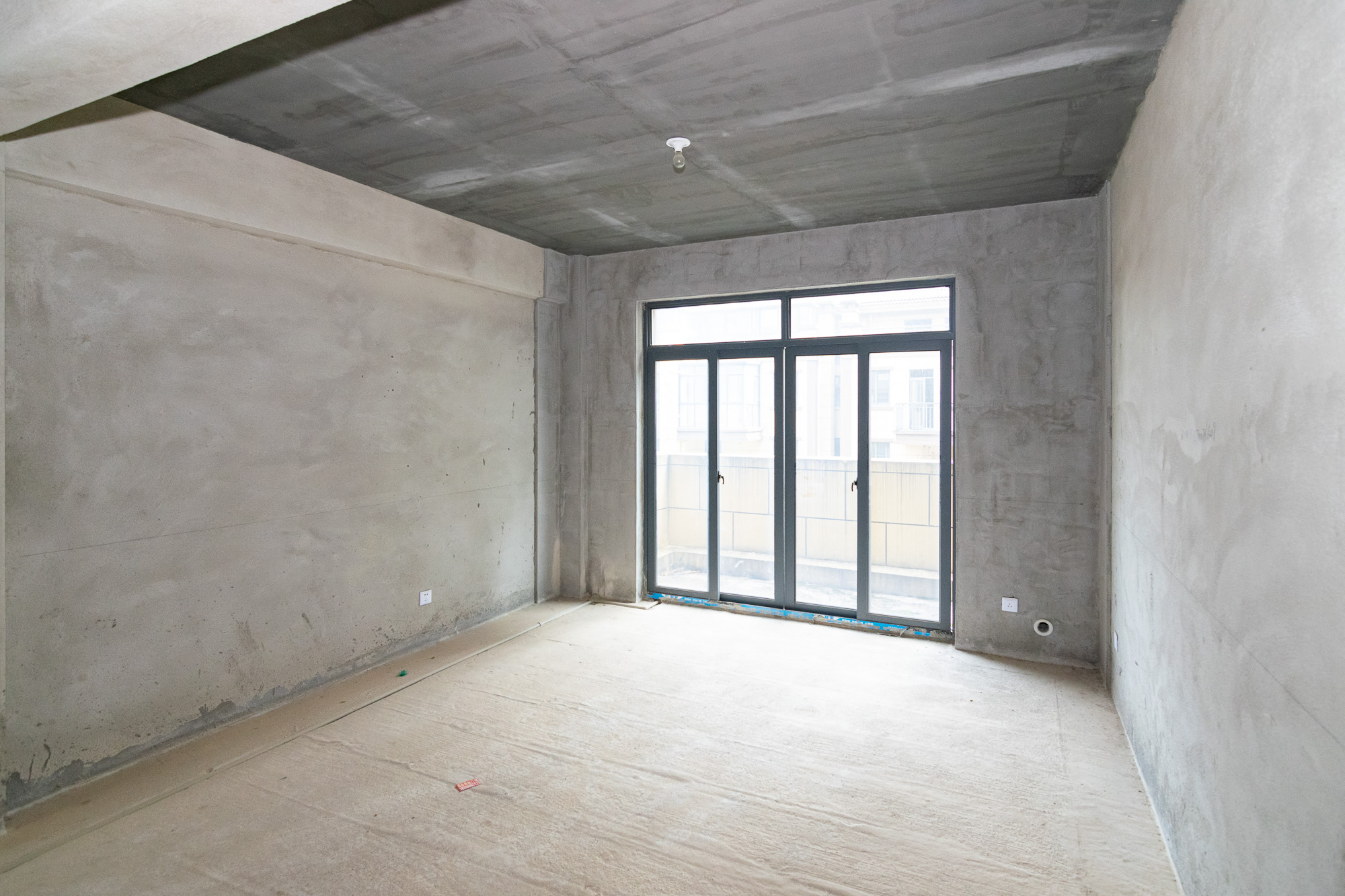 澳海澜庭 3室2厅2卫 65.00万 澳海澜庭 3室2厅2卫 65.00万客厅