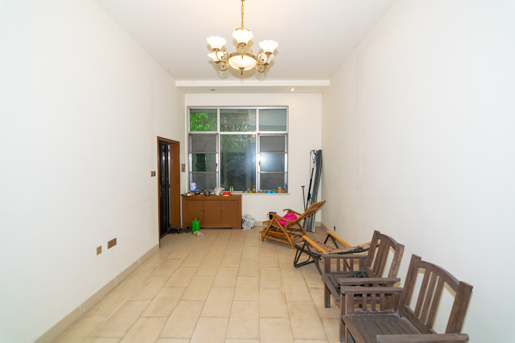 普瑞斯堡  6室3厅1卫   848.00万其他