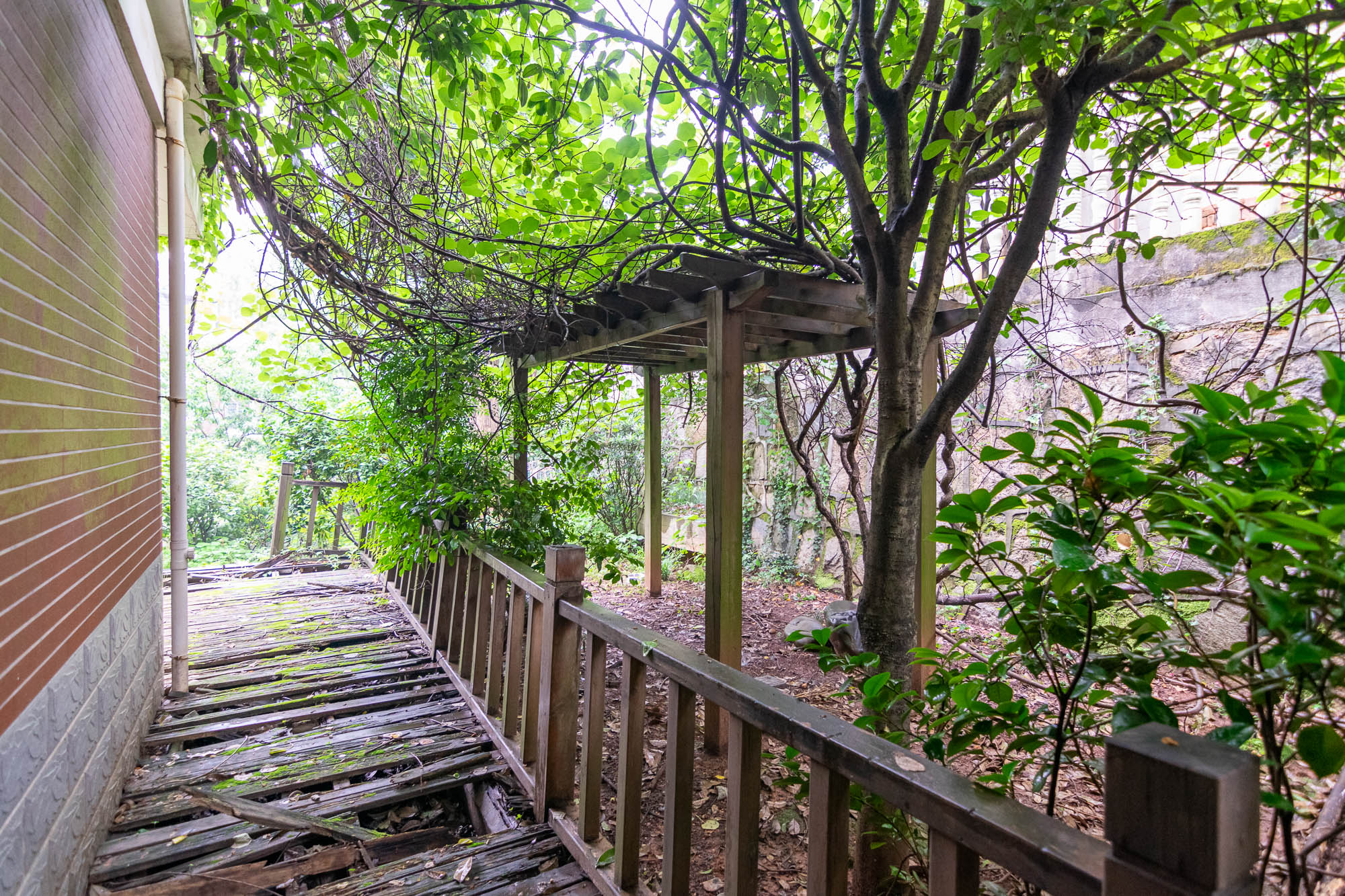 普瑞斯堡  6室3厅1卫   848.00万其他