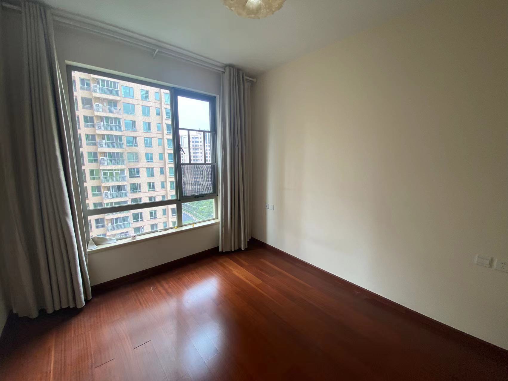 晋合湘水湾三期  3室2厅2卫   73.00万 晋合湘水湾三期  3室2厅2卫   73.00万室内图