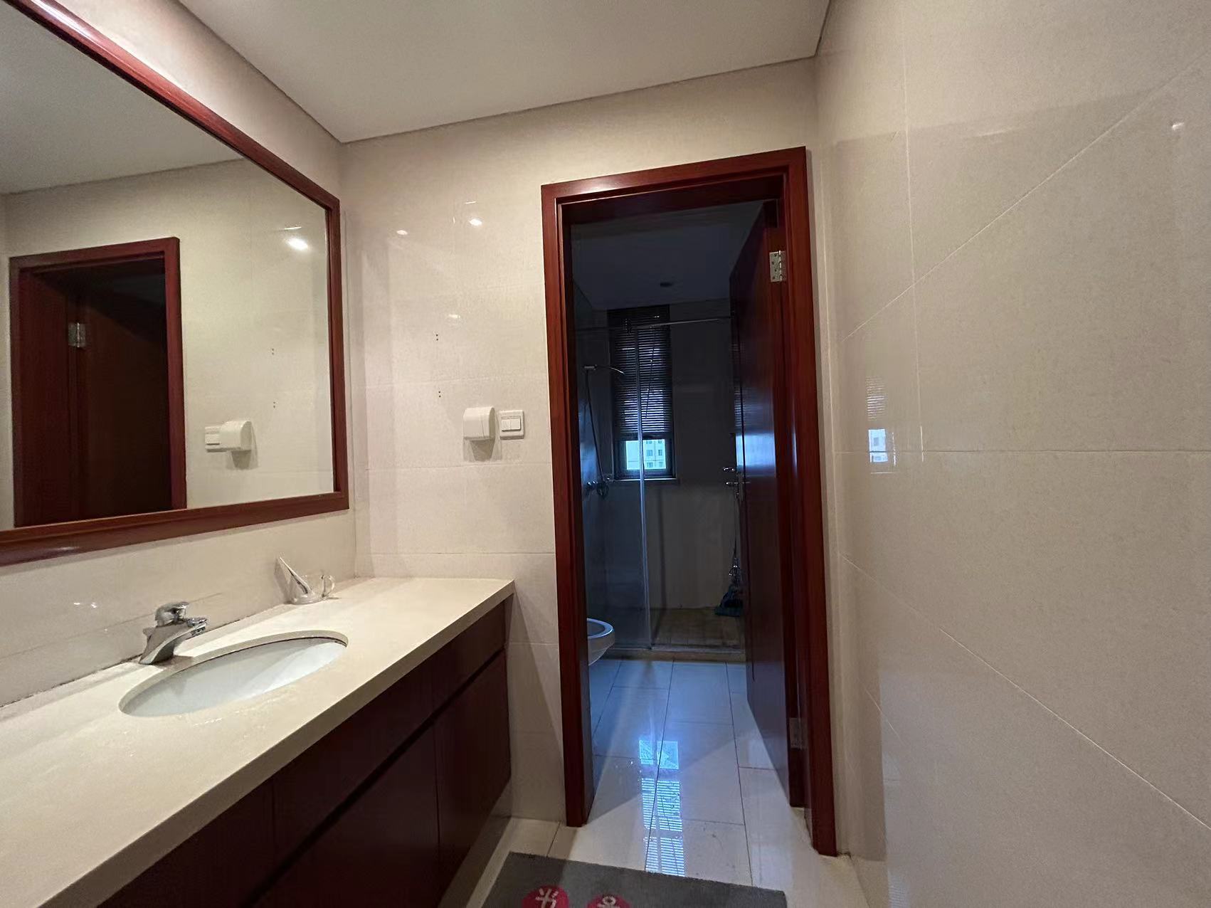 晋合湘水湾一期 4室2厅2卫 170.0万 晋合湘水湾一期 4室2厅2卫 170.0万室内图