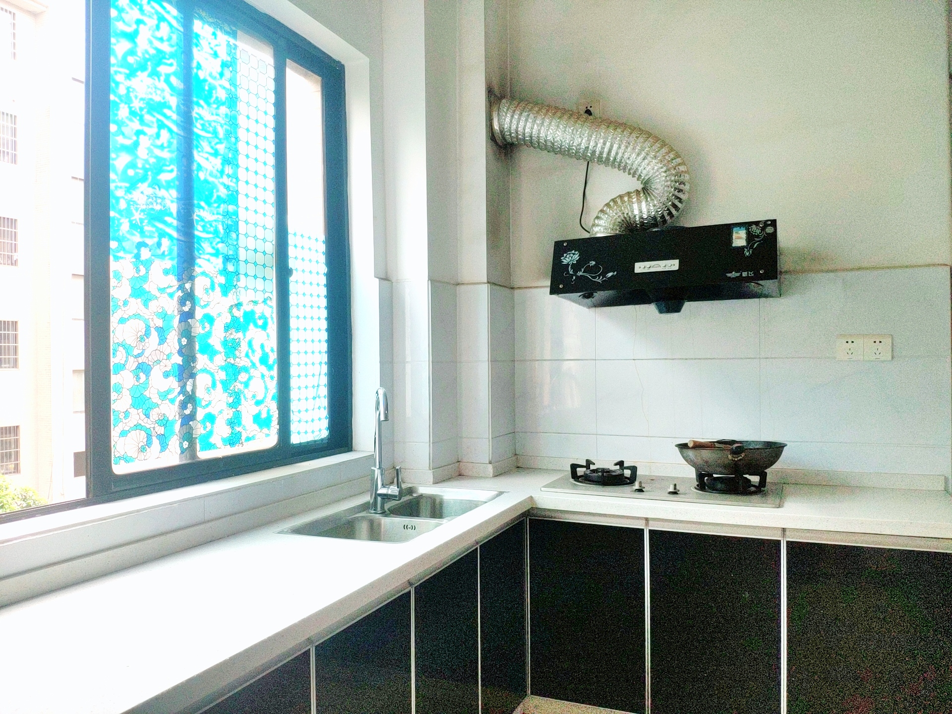 上水西郡  4室2厅2卫    50.8万 上水西郡  4室2厅2卫    50.8万客厅