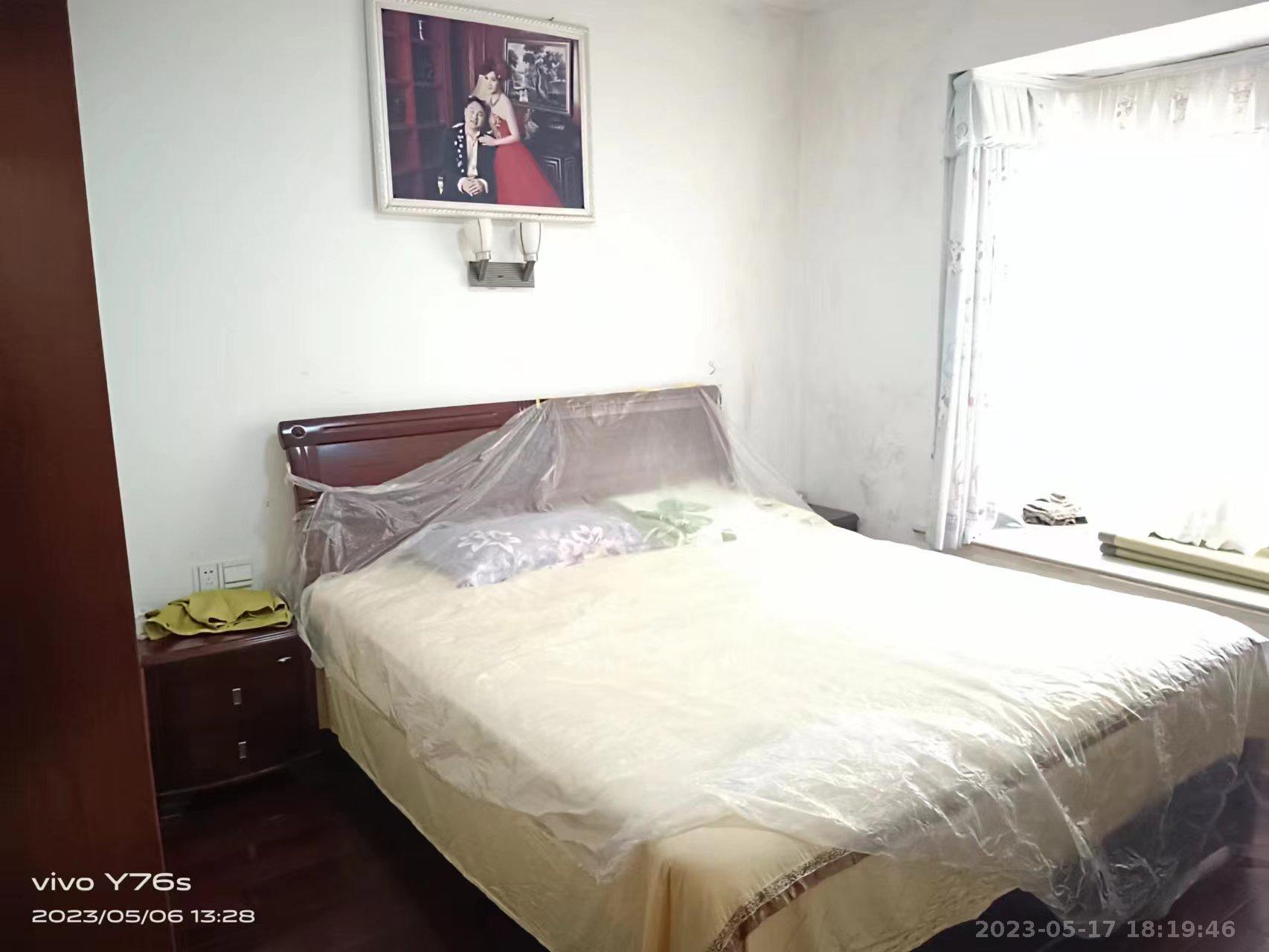 顺鑫佳园  3室2厅2卫   1800.00元/月室内图