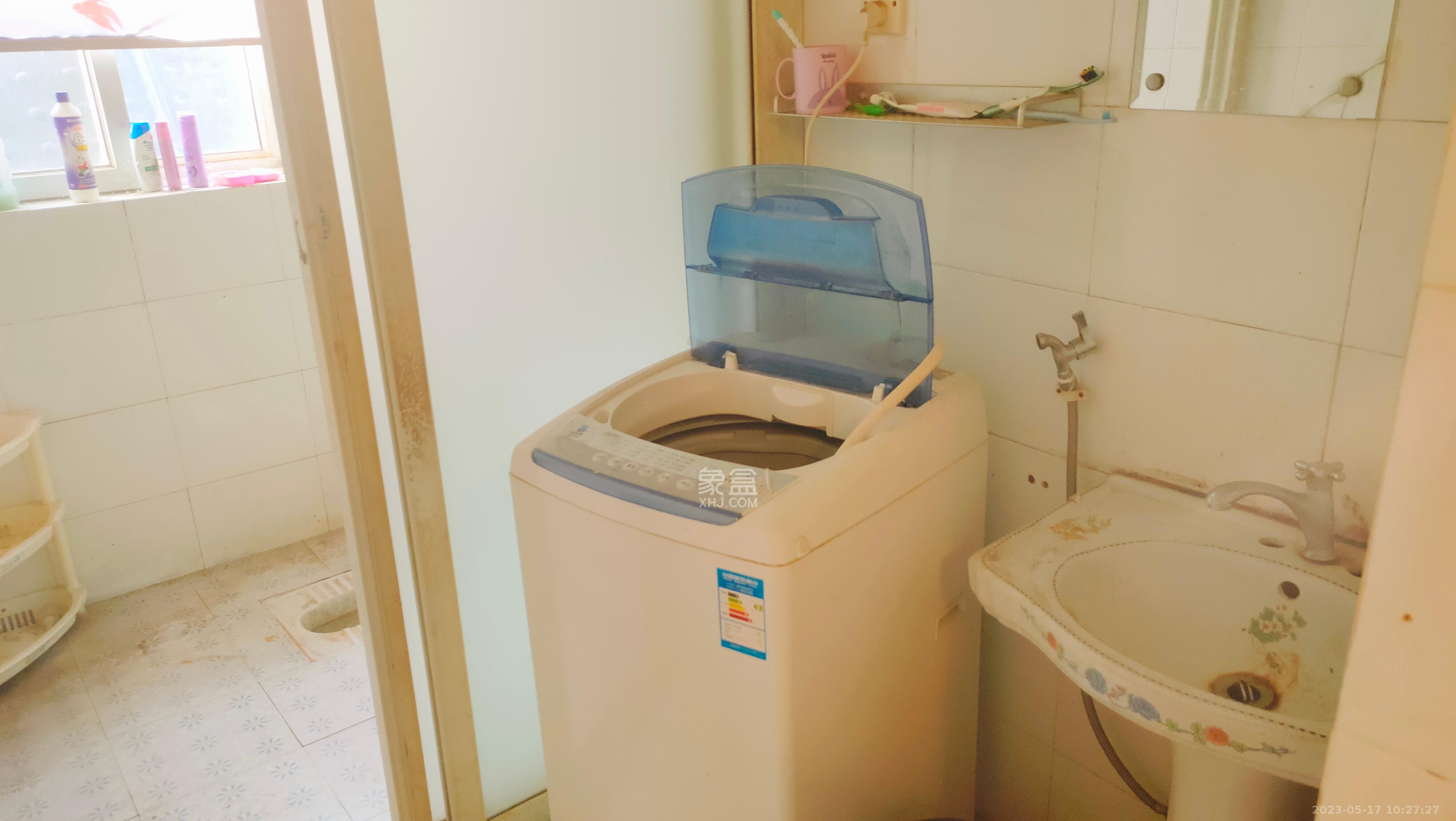 泉塘小区  2室2厅1卫   1200.00元/月室内图