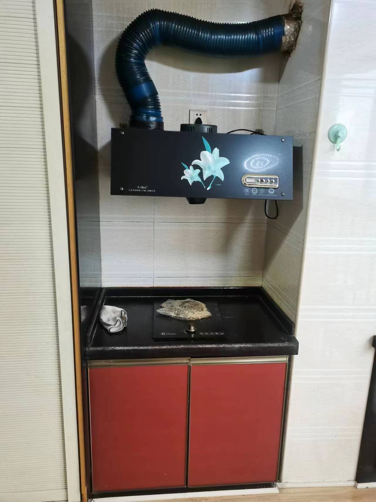天伦城金三角  1室1厅1卫   1400.00元/月室内图