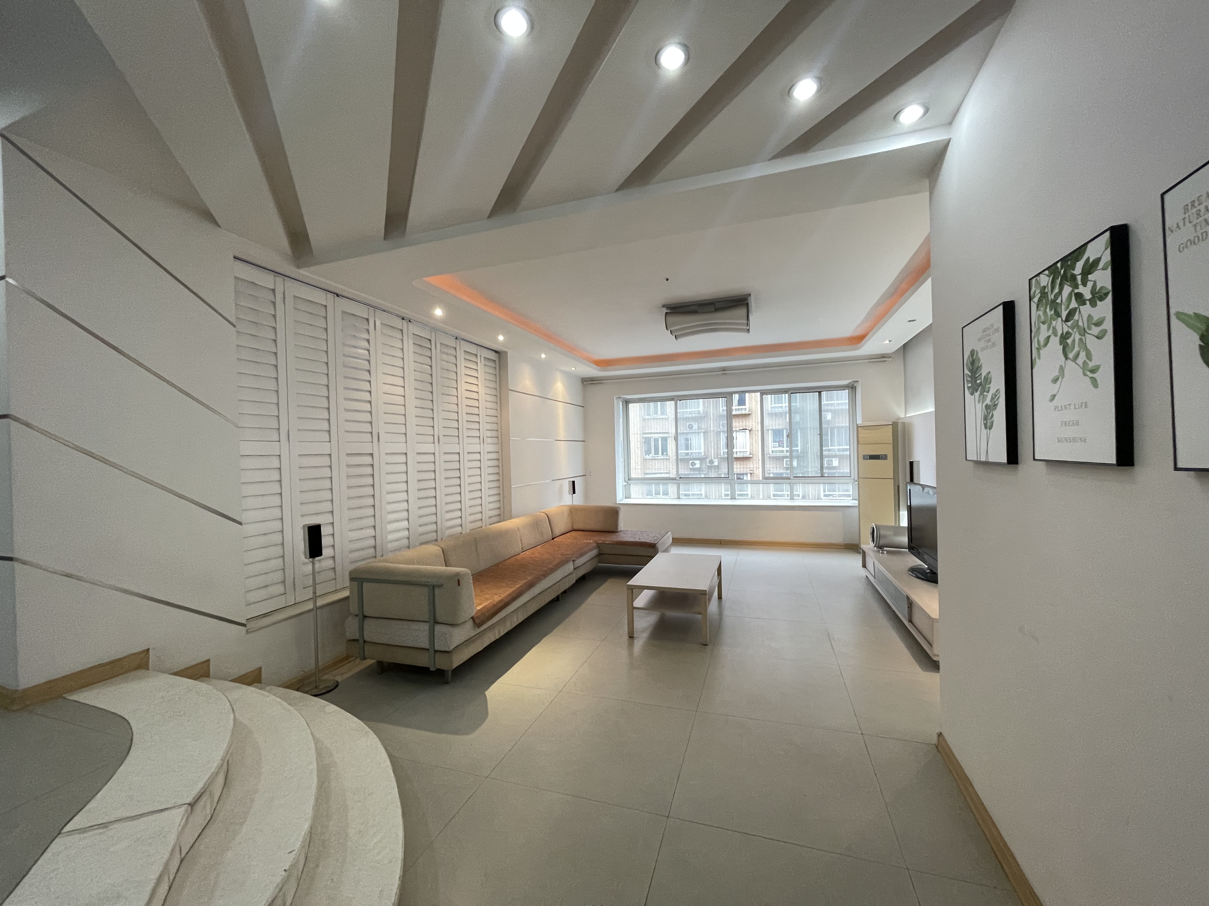 湘银二期世纪花园 3室2厅2卫 54.0万 湘银二期世纪花园 3室2厅2卫 54.0万室内图