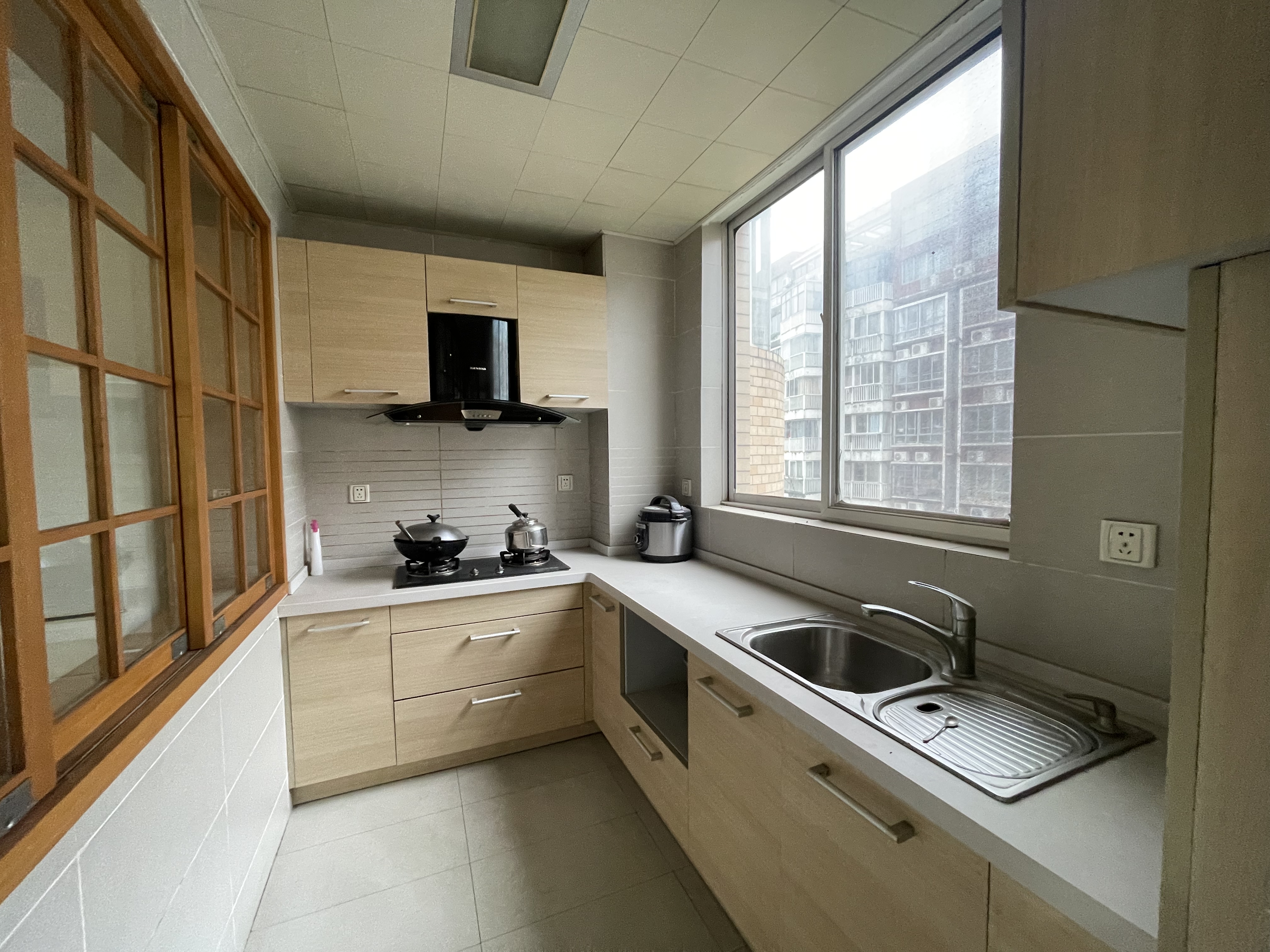 湘银二期世纪花园 3室2厅2卫 54.0万 湘银二期世纪花园 3室2厅2卫 54.0万室内图