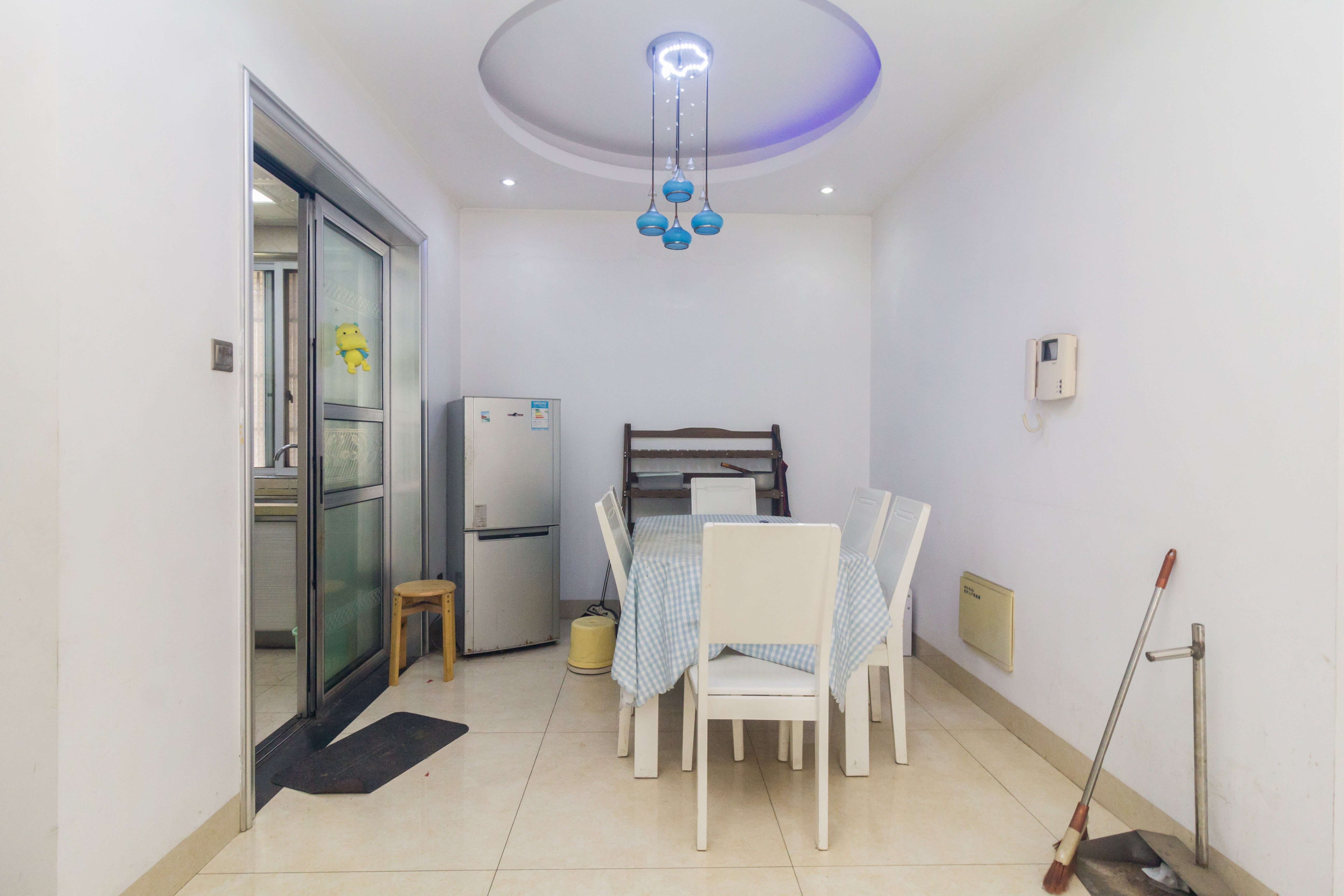 楚天世纪城东苑 4室2厅2卫 88.00万 楚天世纪城东苑 4室2厅2卫 88.00万客厅