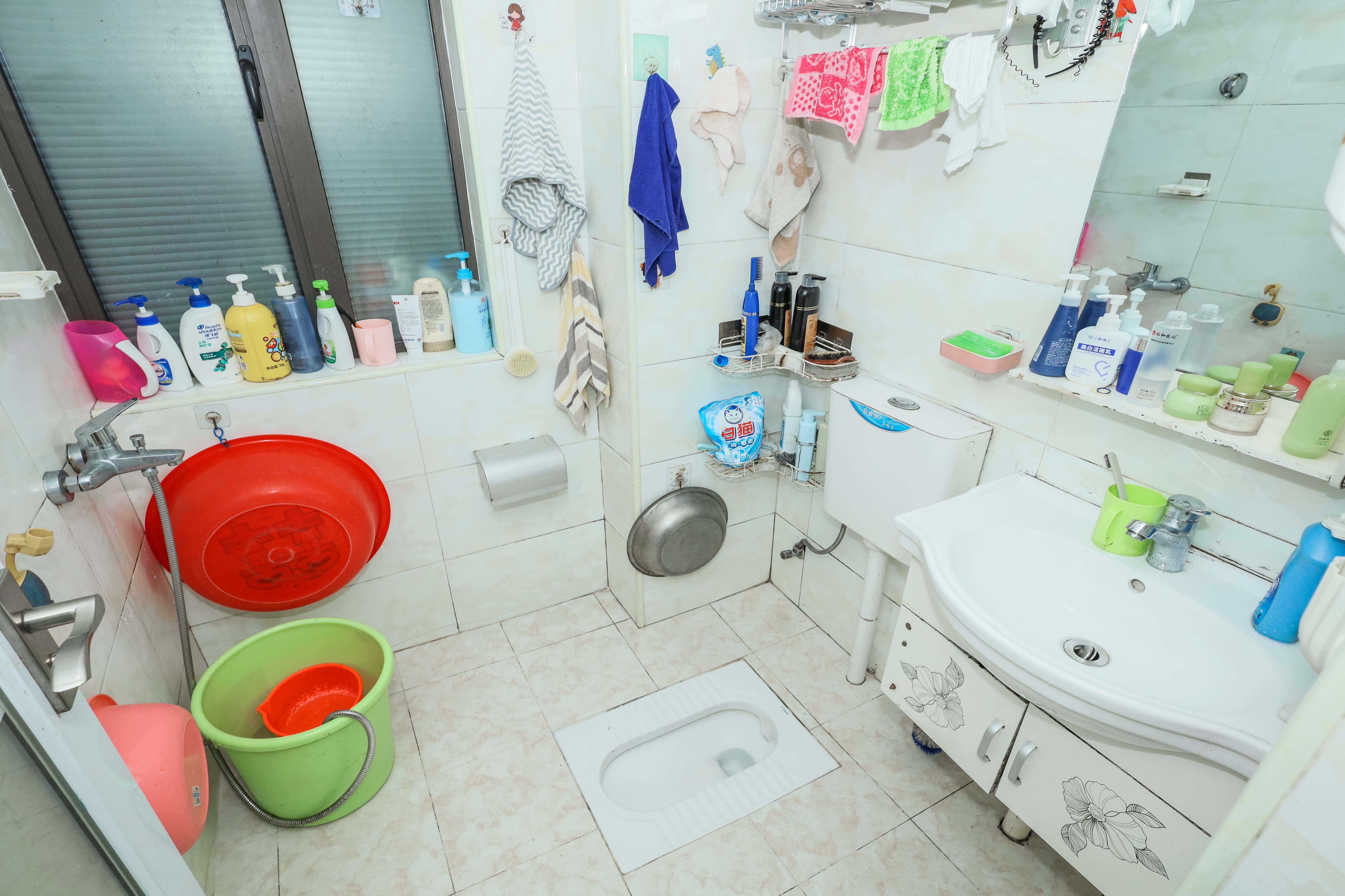 旭辉御府  2室2厅1卫   92.00万卫生间