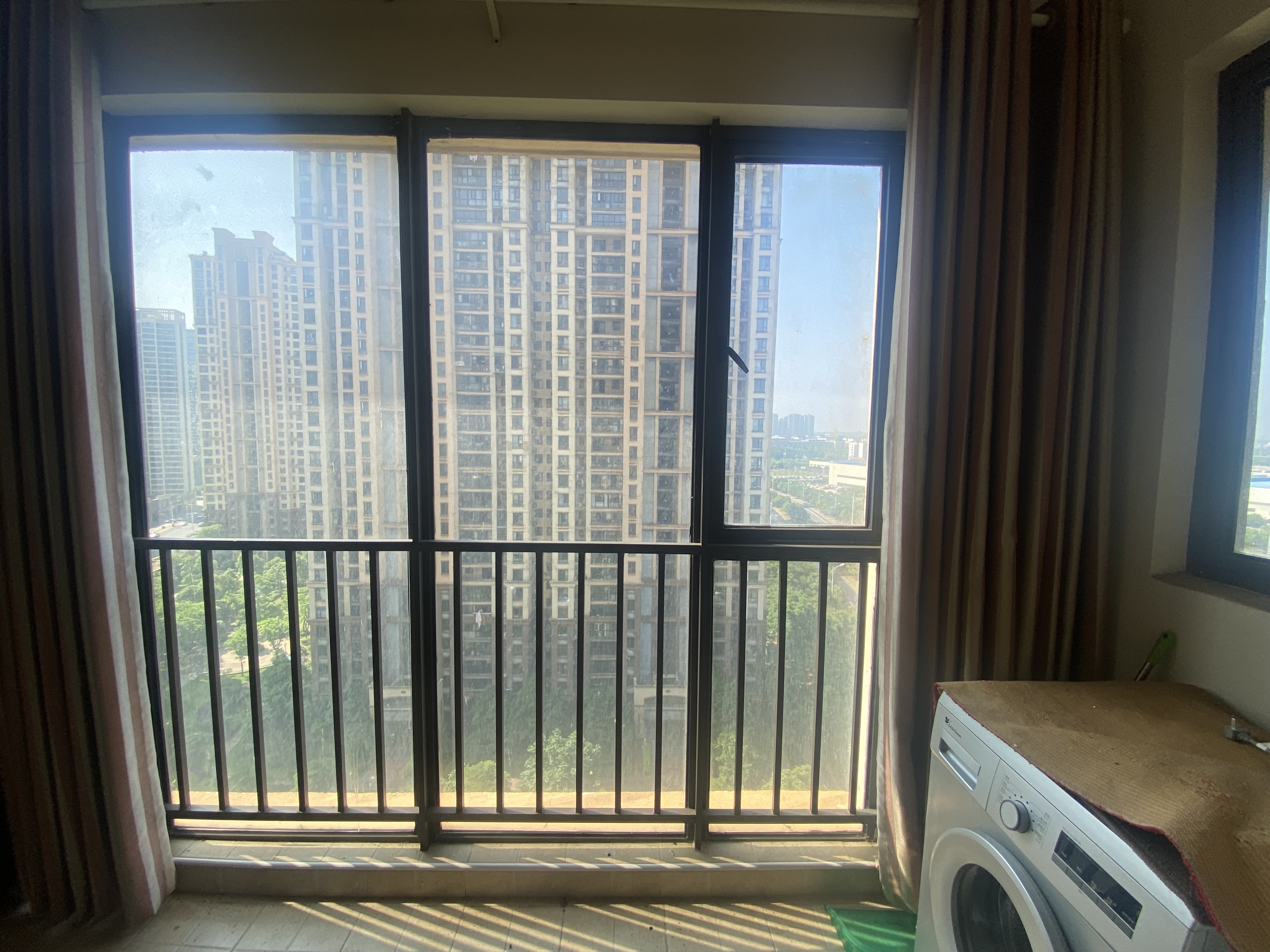 佳兆业金域天下二期 3室2厅1卫 75.0万 佳兆业金域天下二期 3室2厅1卫 75.0万室内图