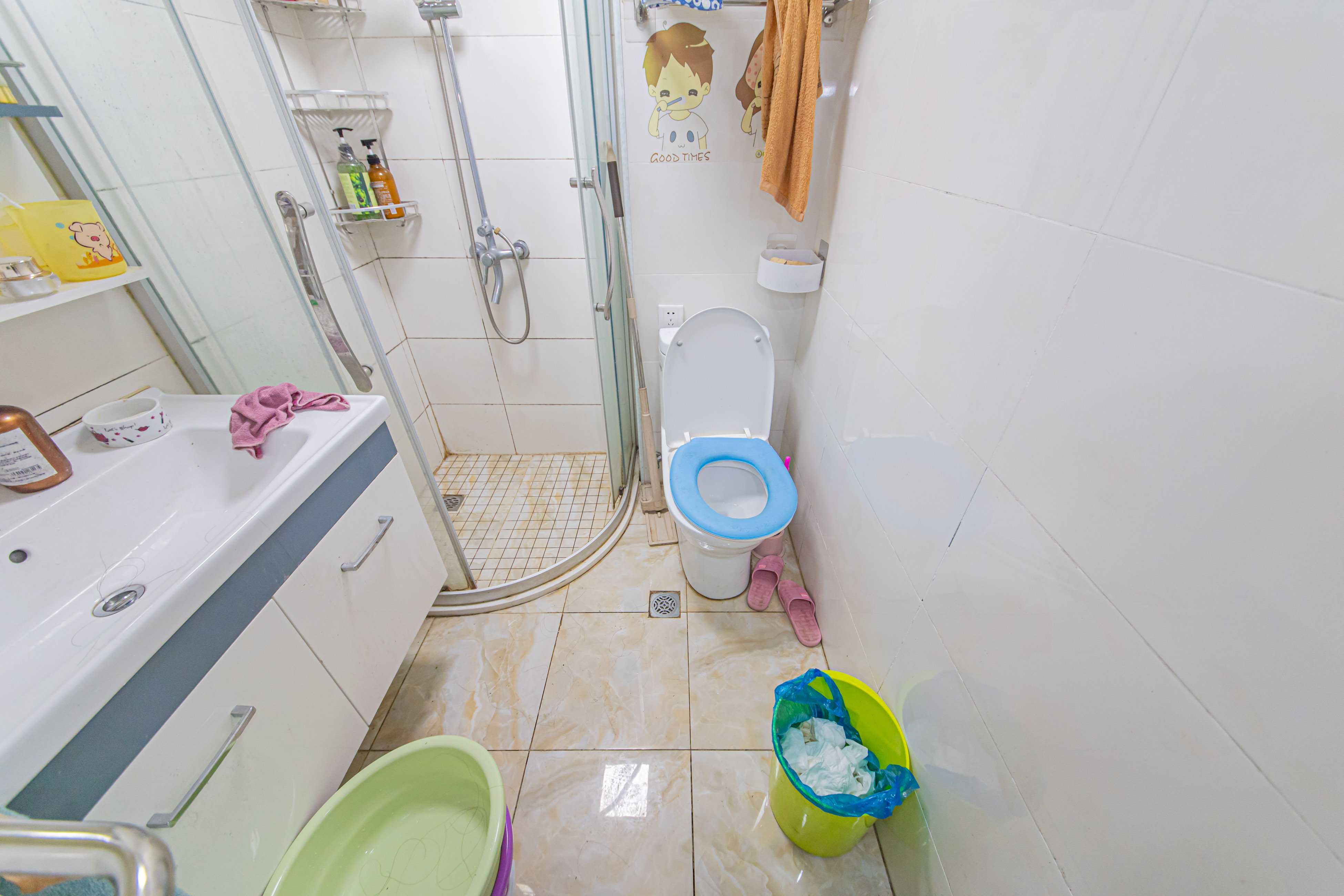 北辰中央公园A区  3室2厅1卫   76.00万 北辰中央公园A区  3室2厅1卫   76.00万卫生间