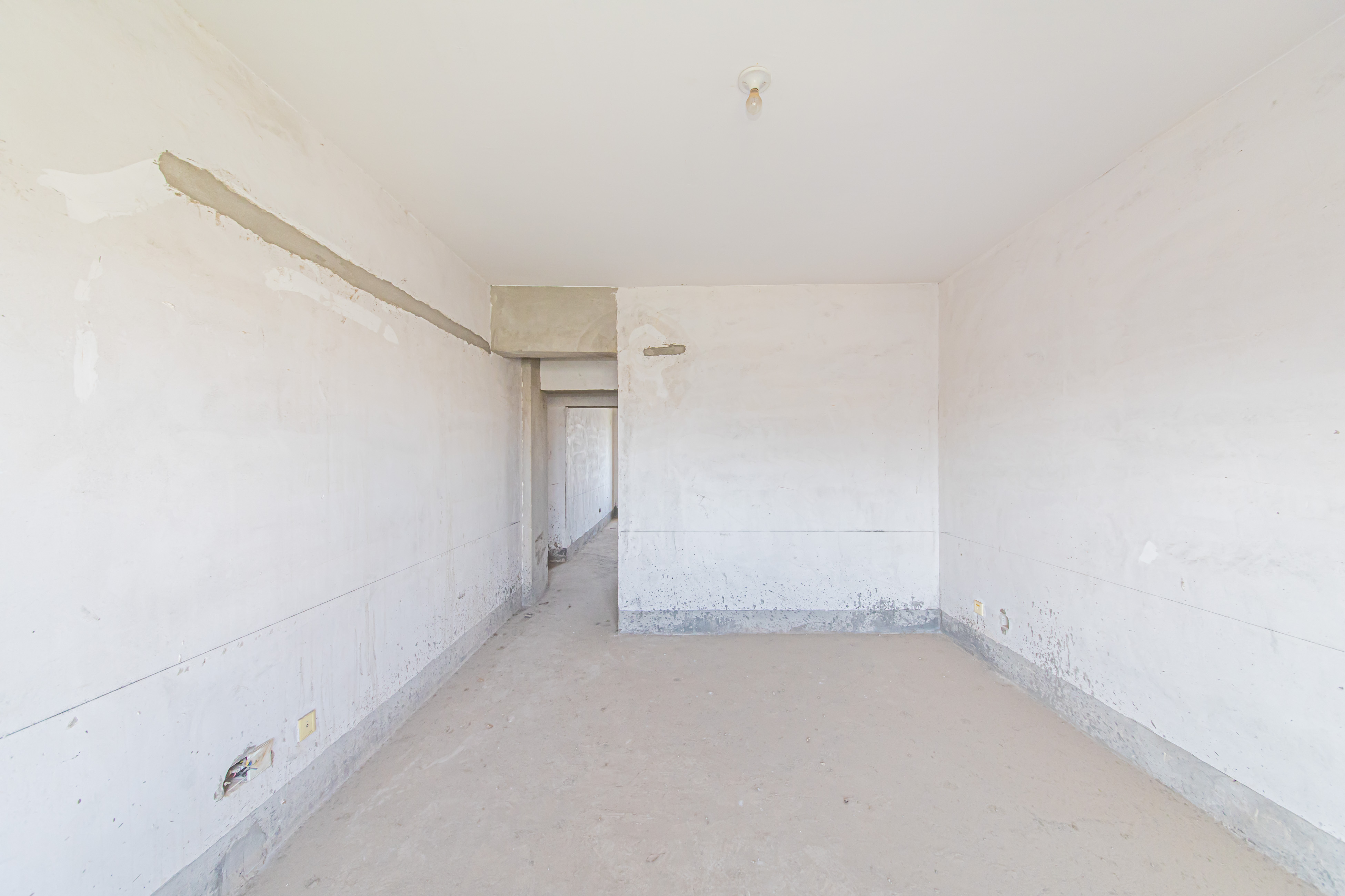 银桂苑 7室2厅3卫 205.0万 银桂苑 7室2厅3卫 205.0万其他