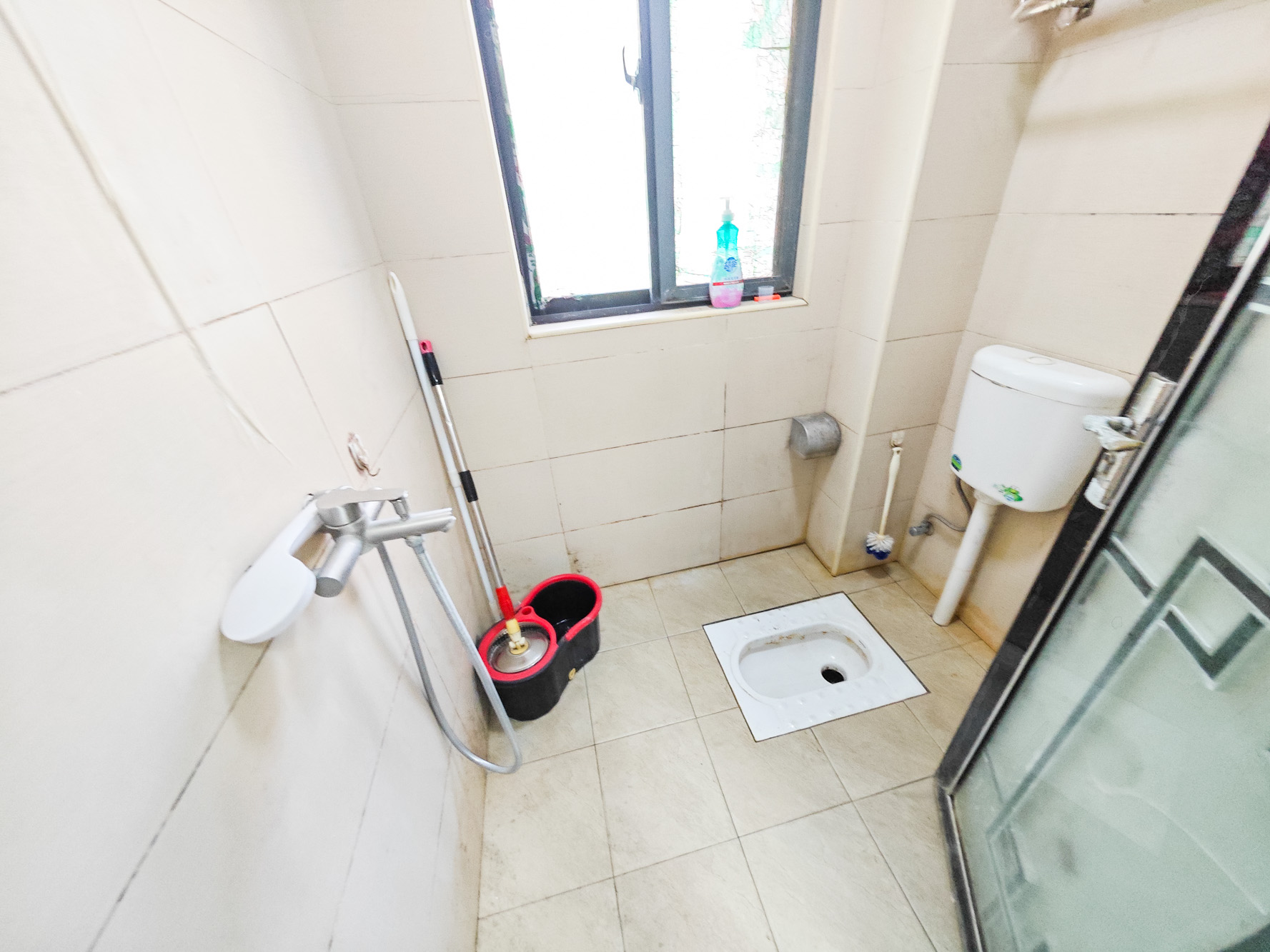 康斯丹郡(融程领秀佳园)  3室2厅1卫   69.90万 康斯丹郡(融程领秀佳园)  3室2厅1卫   69.90万卫生间