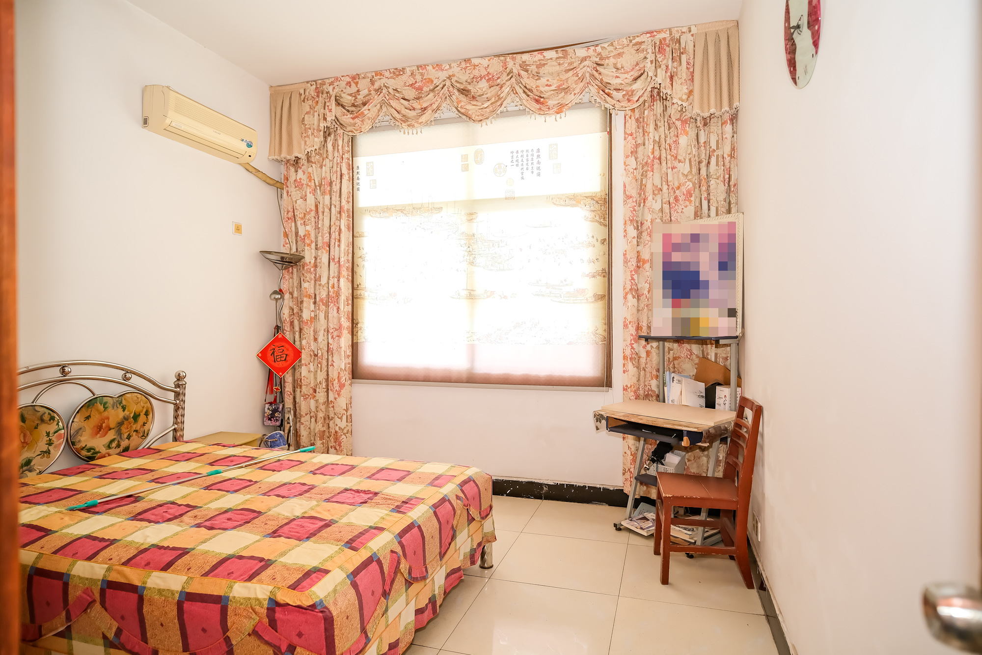 聚鑫大厦 3室2厅2卫 79.99万 聚鑫大厦 3室2厅2卫 79.99万卧室