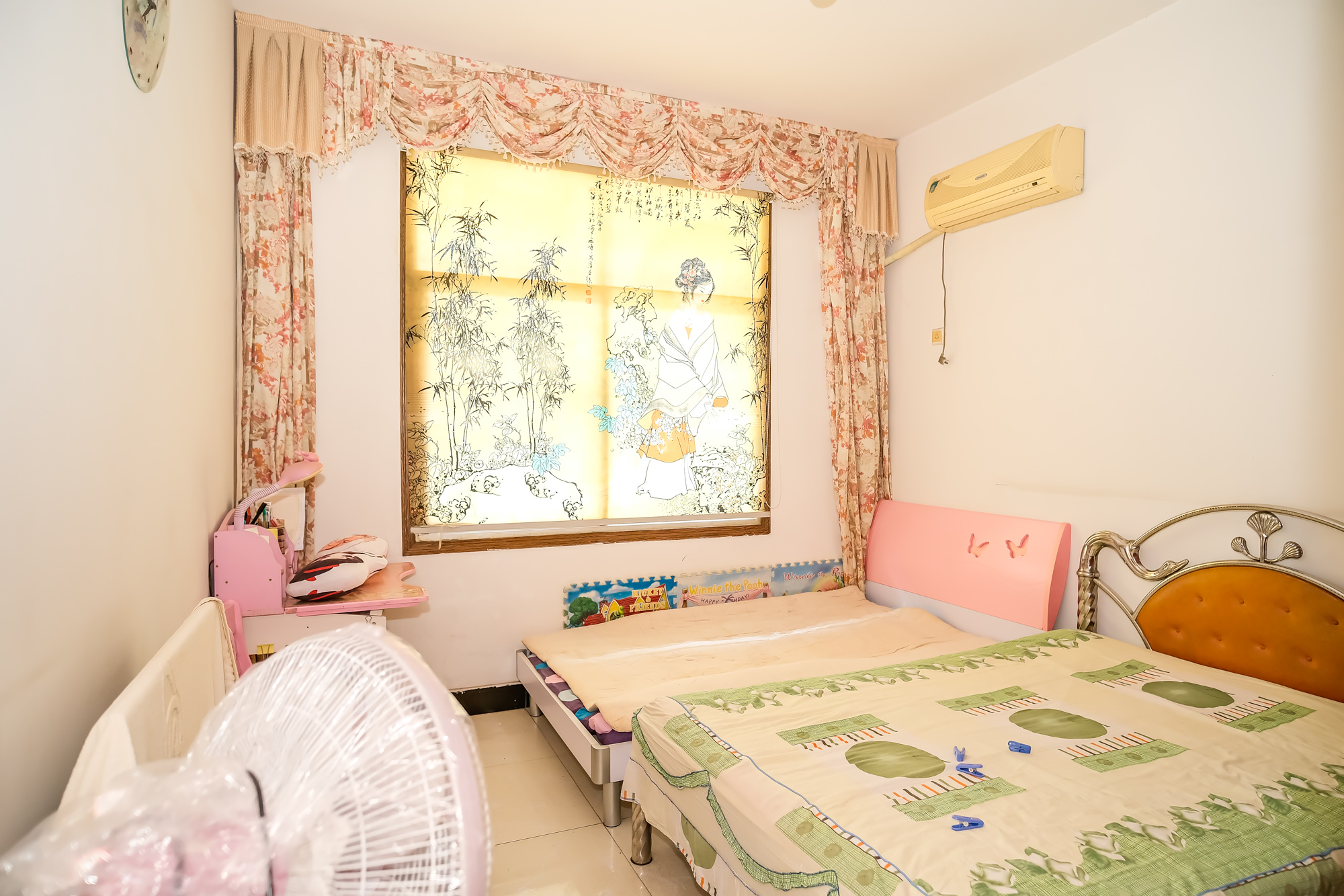 聚鑫大厦 3室2厅2卫 79.99万 聚鑫大厦 3室2厅2卫 79.99万卧室