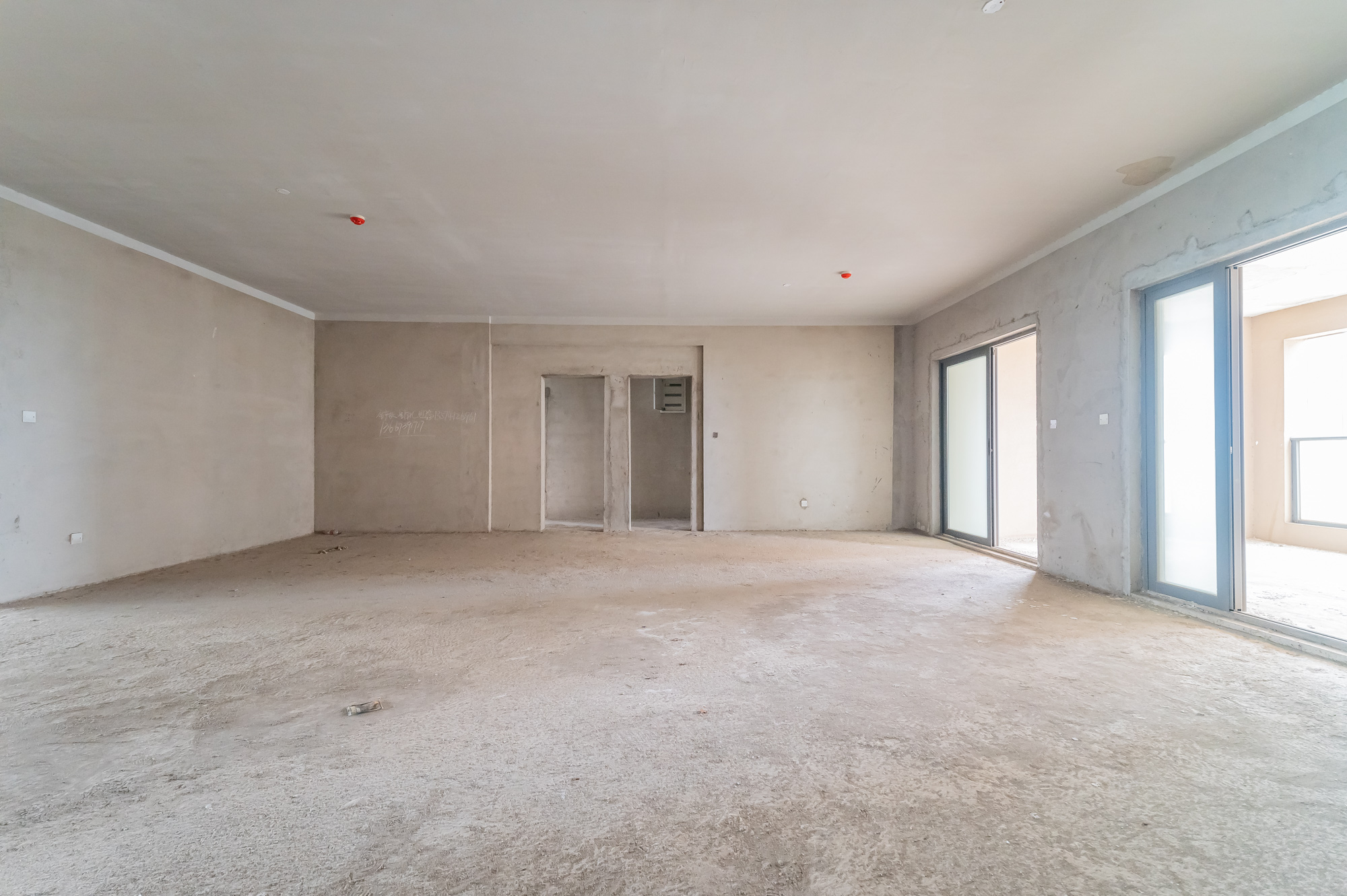 碧桂园威尼斯城  5室2厅4卫    358.0万客厅