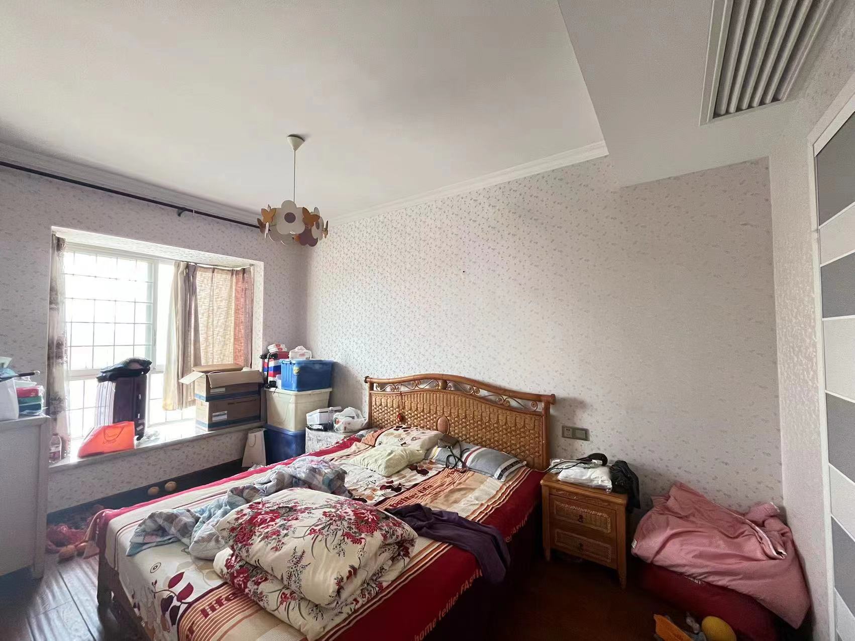 紫竹茗园 8室3厅3卫 165.00万 紫竹茗园 8室3厅3卫 165.00万室内图