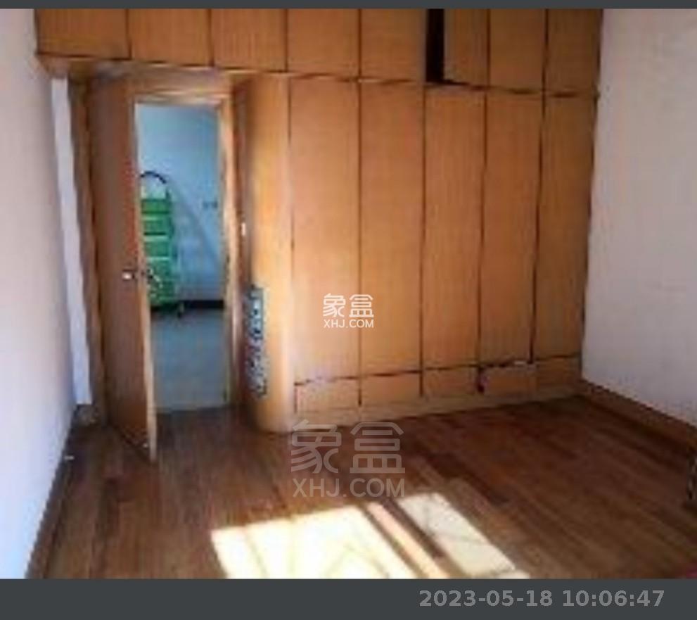 荷塘区大坪路散盘  3室2厅2卫   1000.00元/月室内图1
