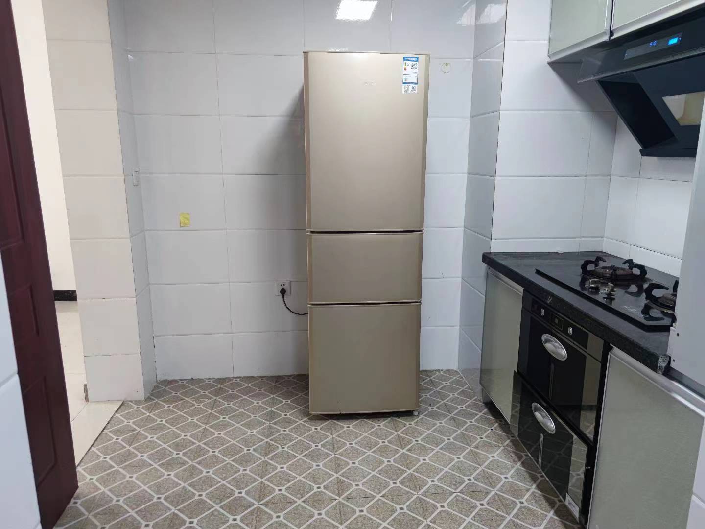 中天会展城B区  2室2厅1卫   2600.00元/月室内图